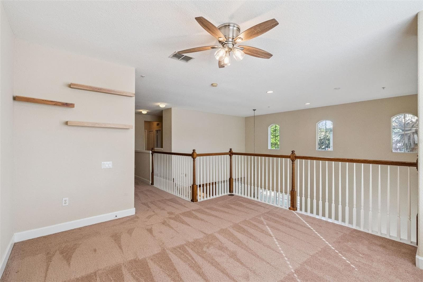 Large Loft - 3099 METRO SEVILLA DR #101, ORLANDO