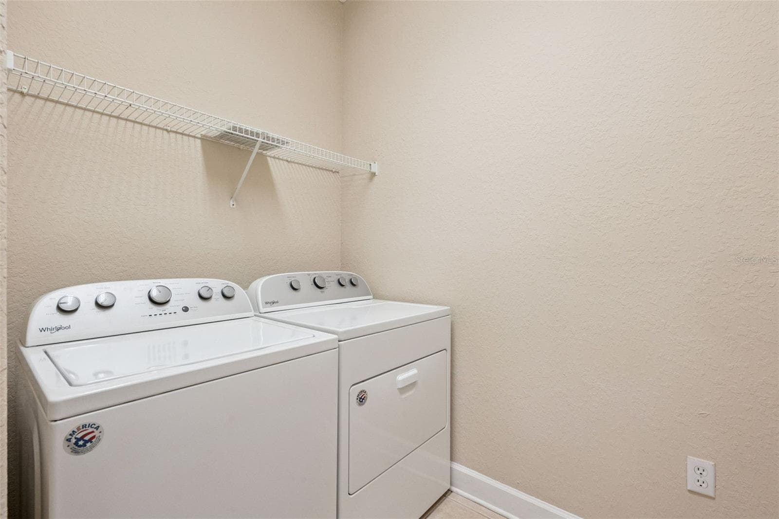 Laundry Downstairs - 3099 METRO SEVILLA DR #101, ORLANDO
