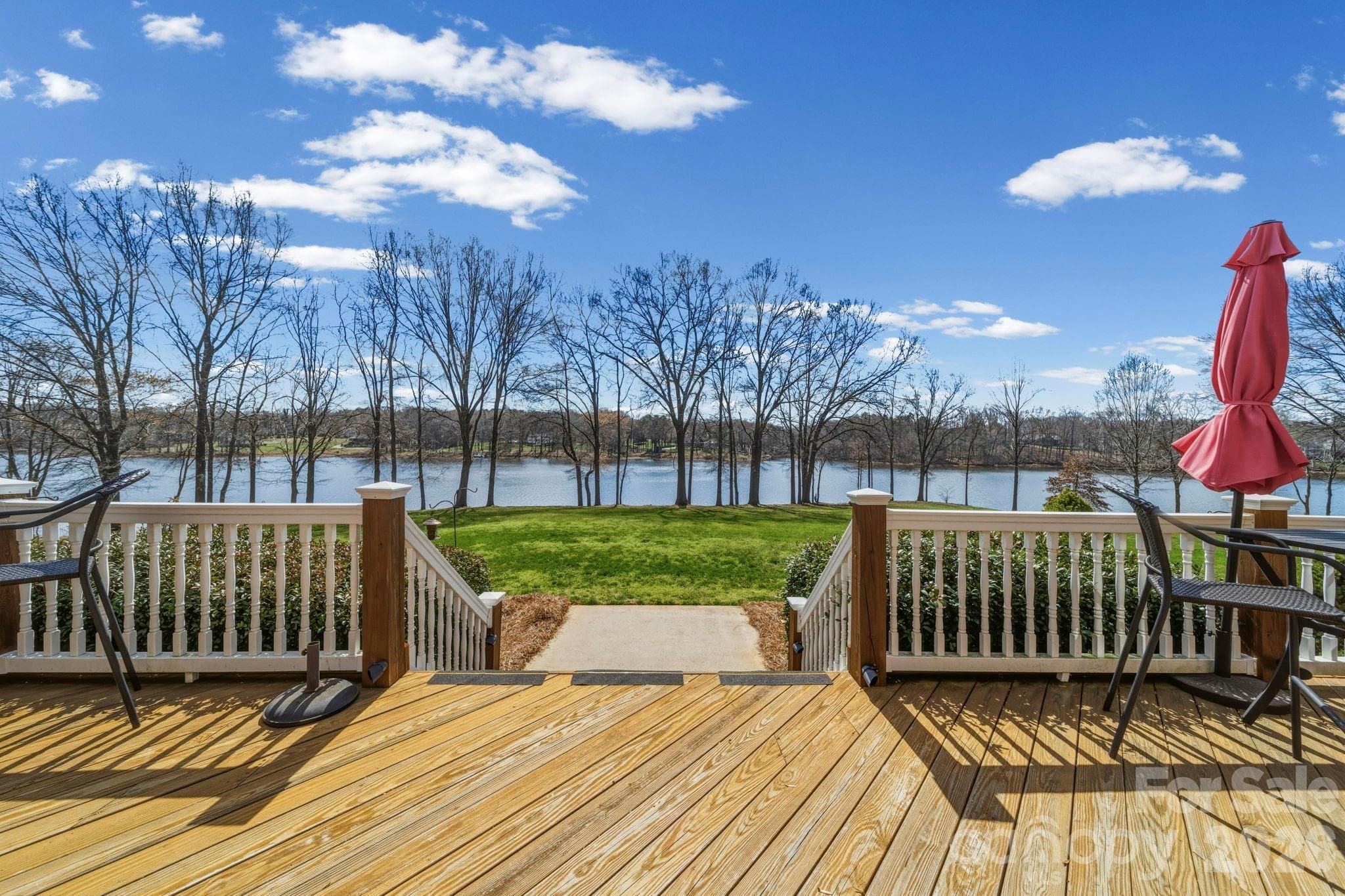 Single Family Residence at 1132 Village Lake Drive, Monroe, photo 41 of 43