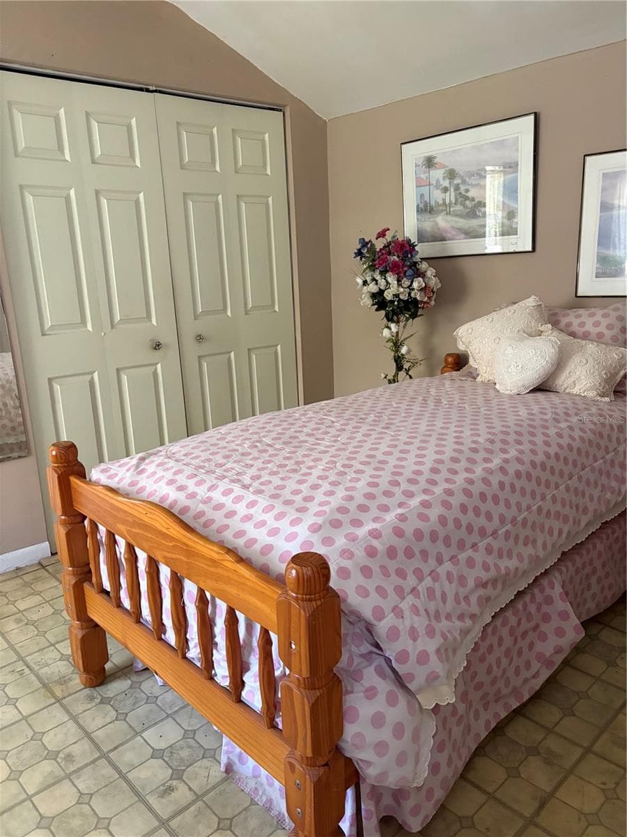 In-law bedroom - 2405 CORRINE ST, TAMPA