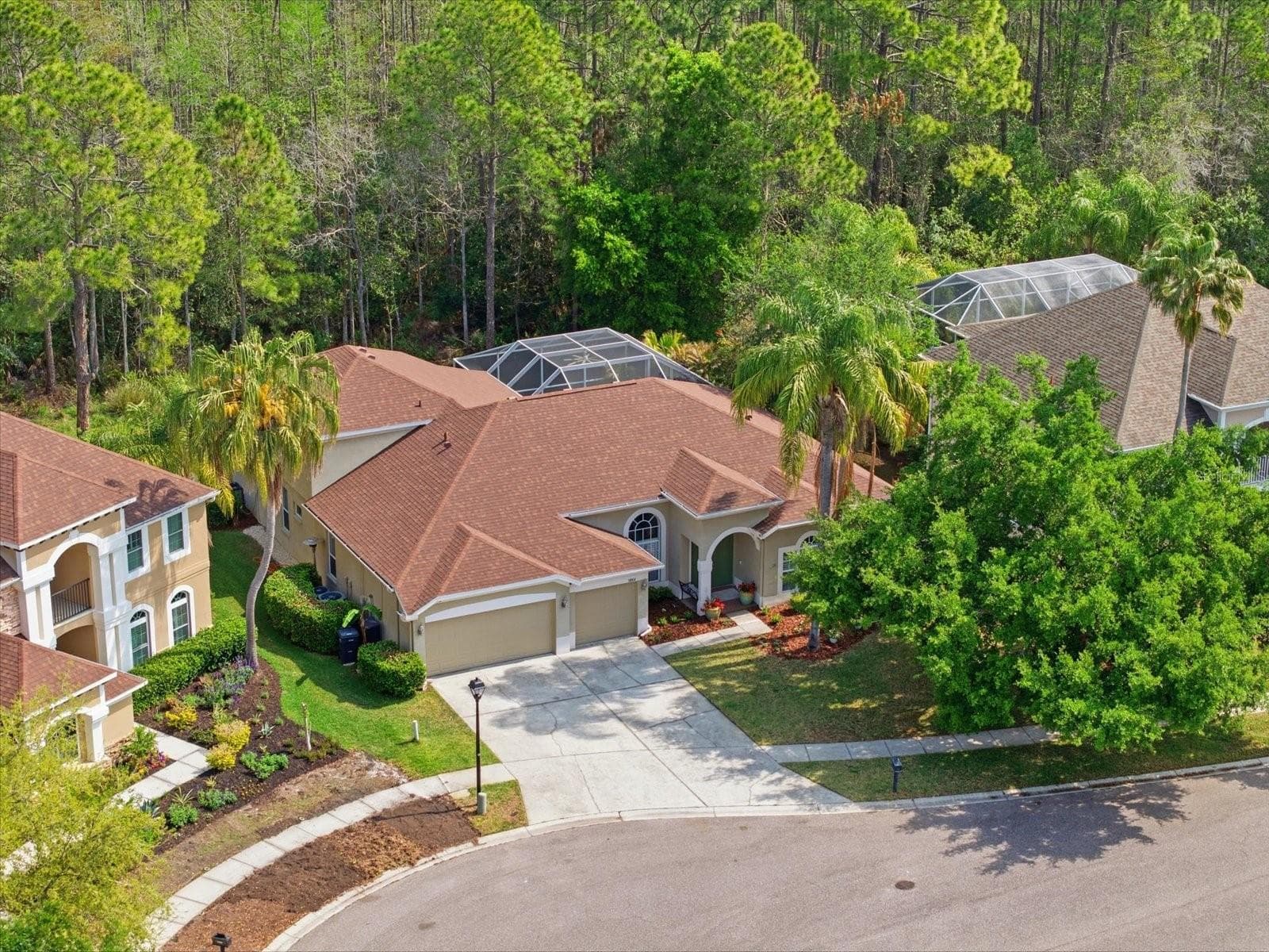 Single Family Residence at 18931 CHAVILLE RD, LUTZ, photo 2 of 79