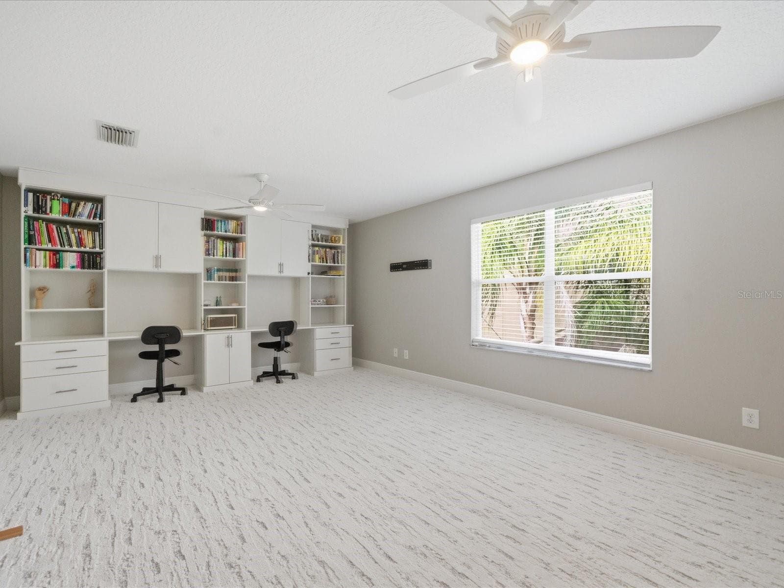 Single Family Residence at 18931 CHAVILLE RD, LUTZ, photo 52 of 79