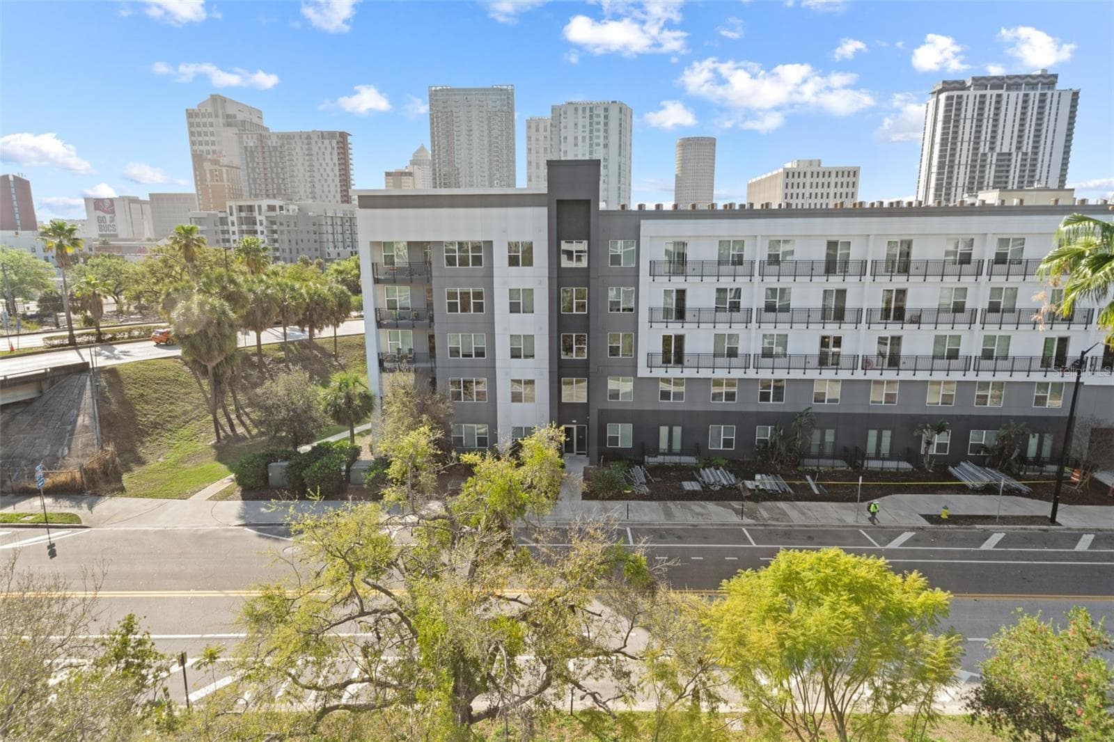 Condominium at 201 W LAUREL ST #701, TAMPA, photo 44 of 45
