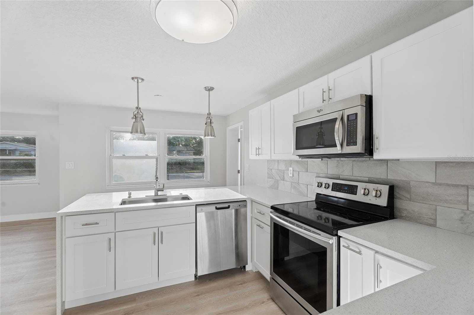 Single Family Residence at 2105 9TH ST NE, WINTER HAVEN, photo 11 of 28