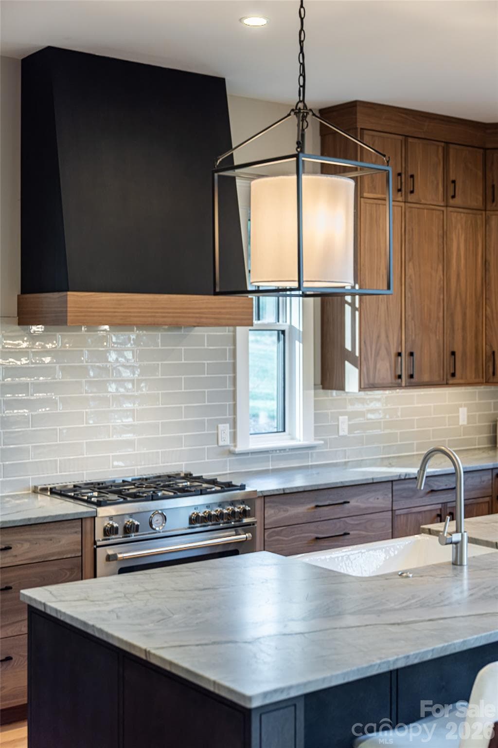 Single Family Residence at Asheville, photo 7 of 59