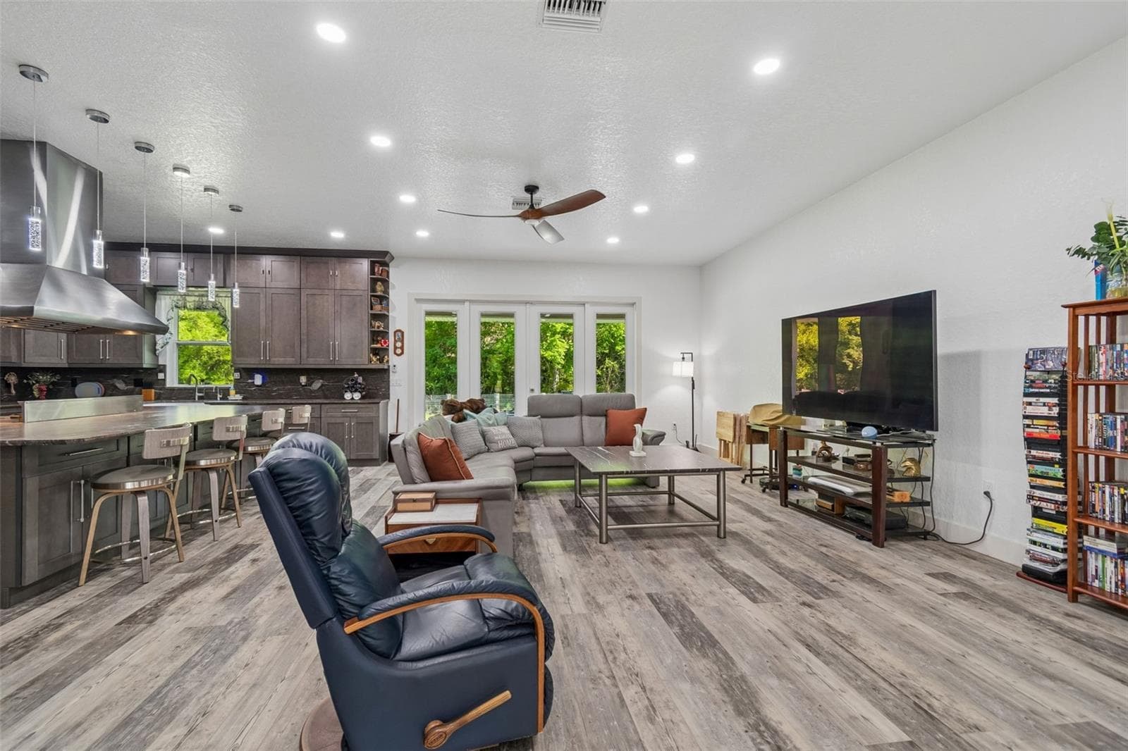 Single Family Residence at 4300 CR 673, BUSHNELL, photo 19 of 100