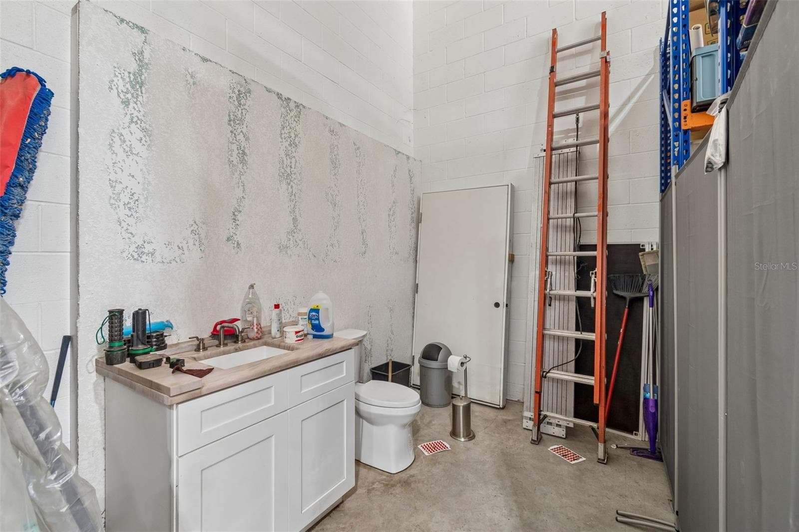 Single Family Residence at 4300 CR 673, BUSHNELL, photo 72 of 100