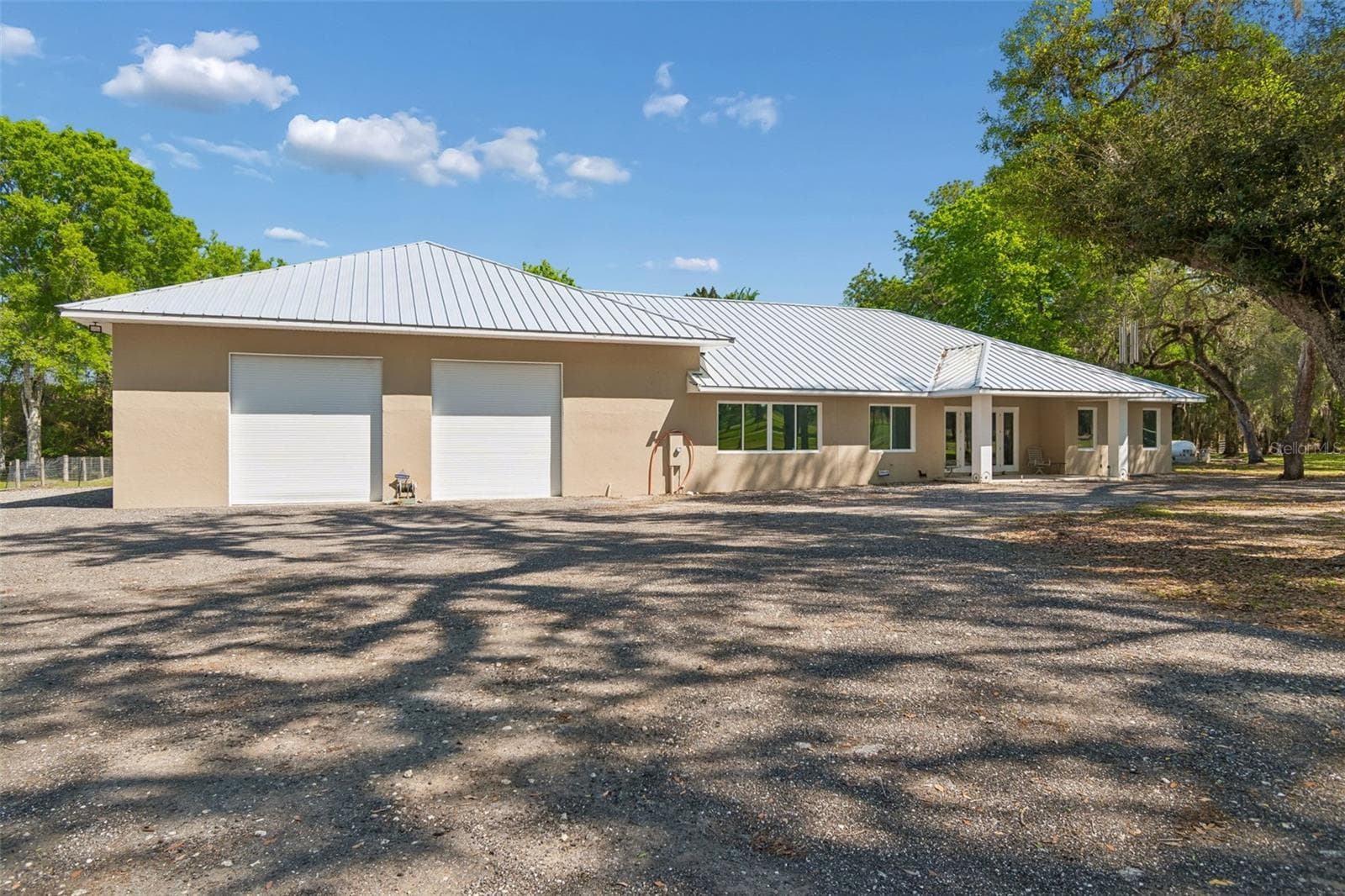 Single Family Residence at 4300 CR 673, BUSHNELL, photo 2 of 100