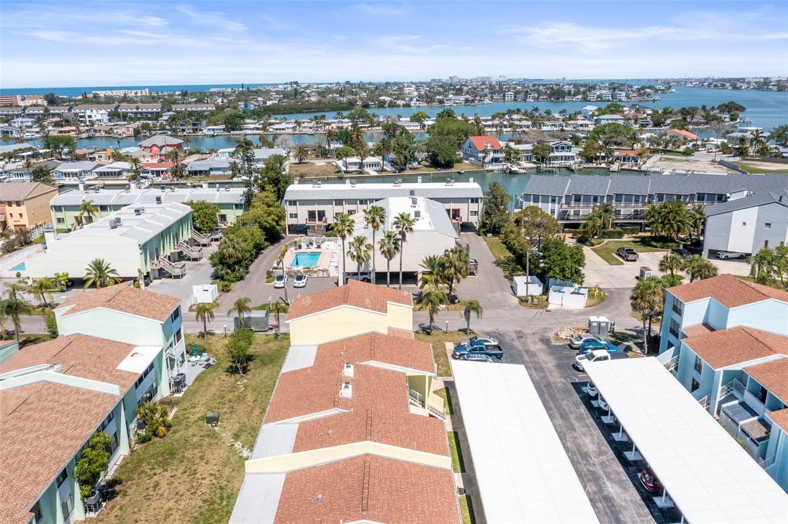 Condominium at 1 WINDRUSH BLVD #24, INDIAN ROCKS BEACH, photo 38 of 50
