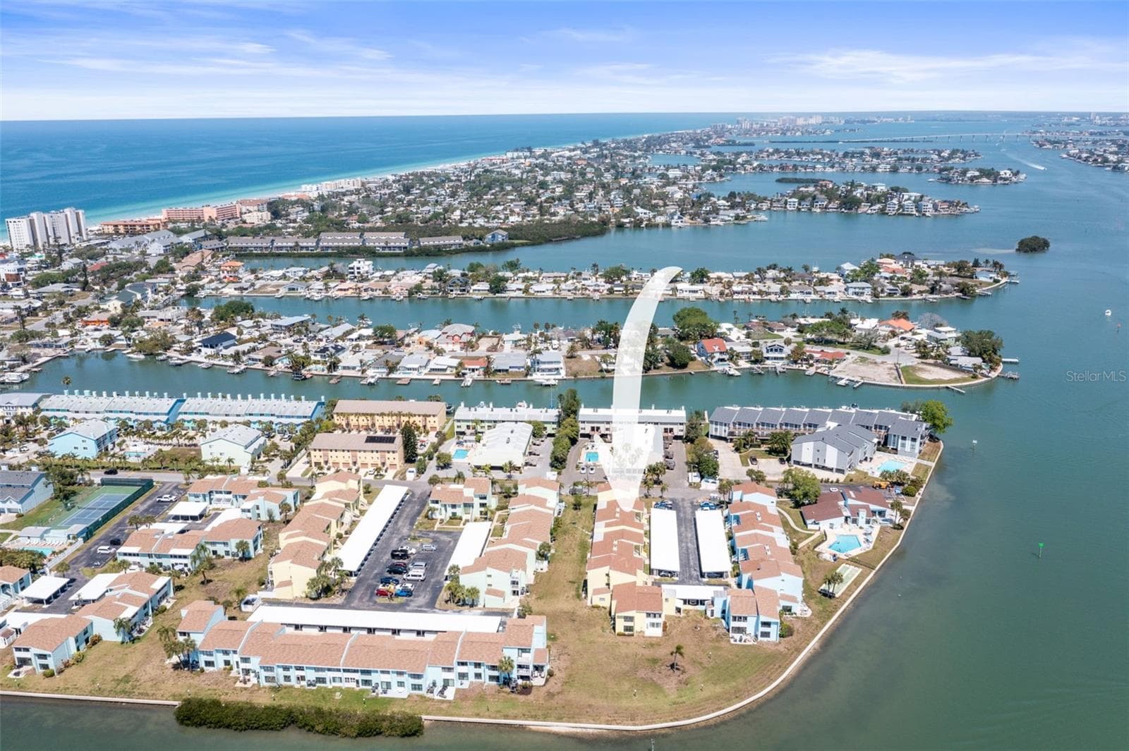 Condominium at 1 WINDRUSH BLVD #24, INDIAN ROCKS BEACH, photo 44 of 50