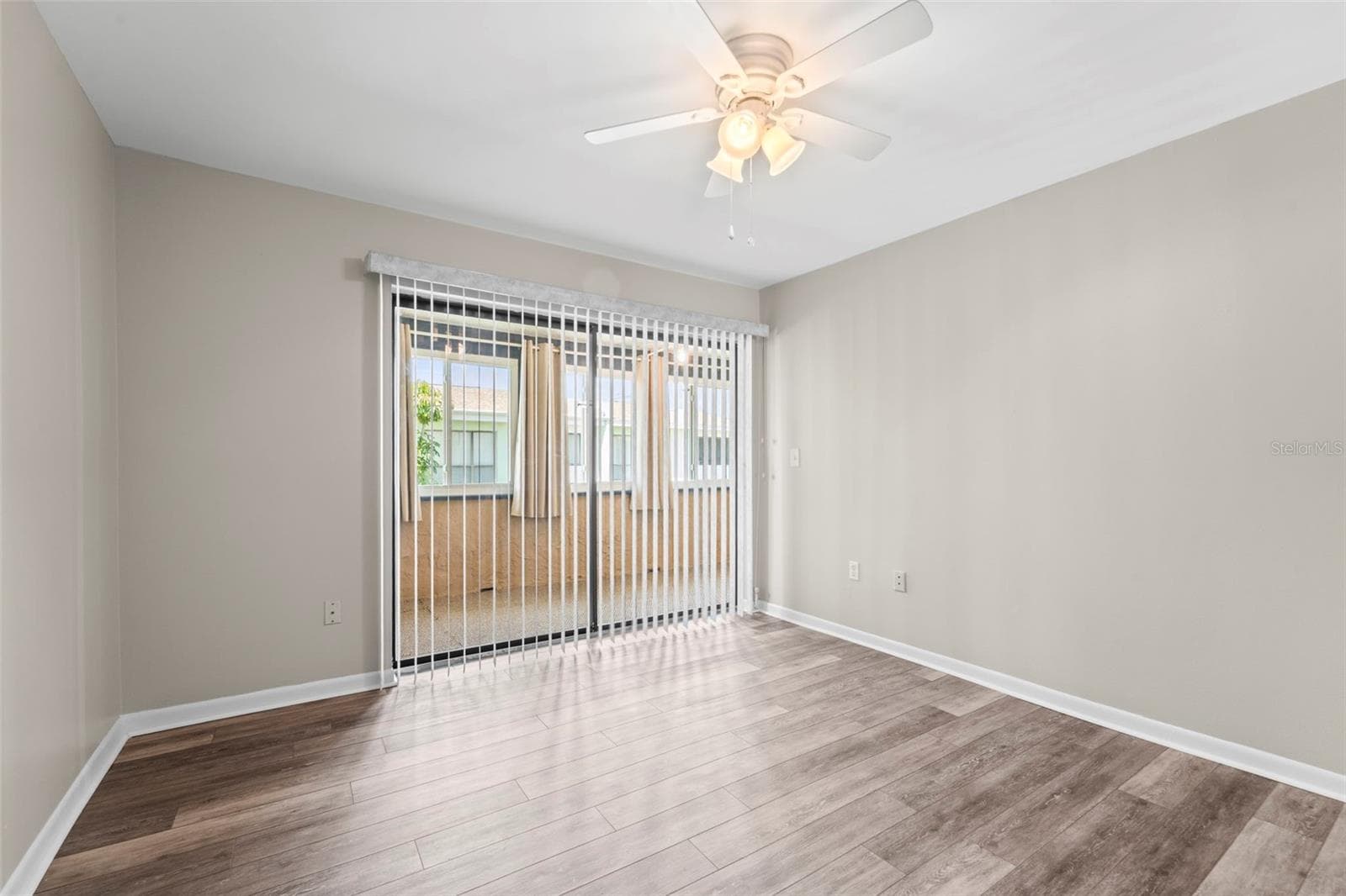 Primary bedroom - 1 WINDRUSH BLVD #24, INDIAN ROCKS BEACH