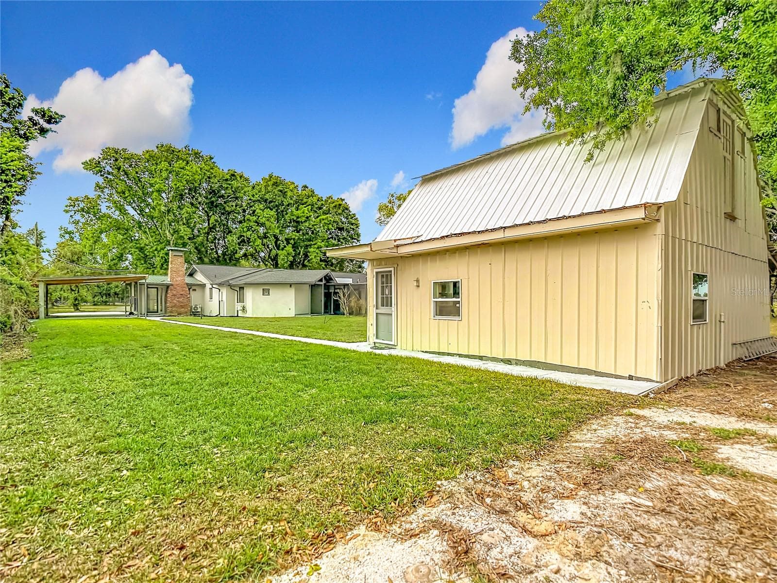 Single Family Residence at 216 CORBETT RD, LITHIA, photo 76 of 101