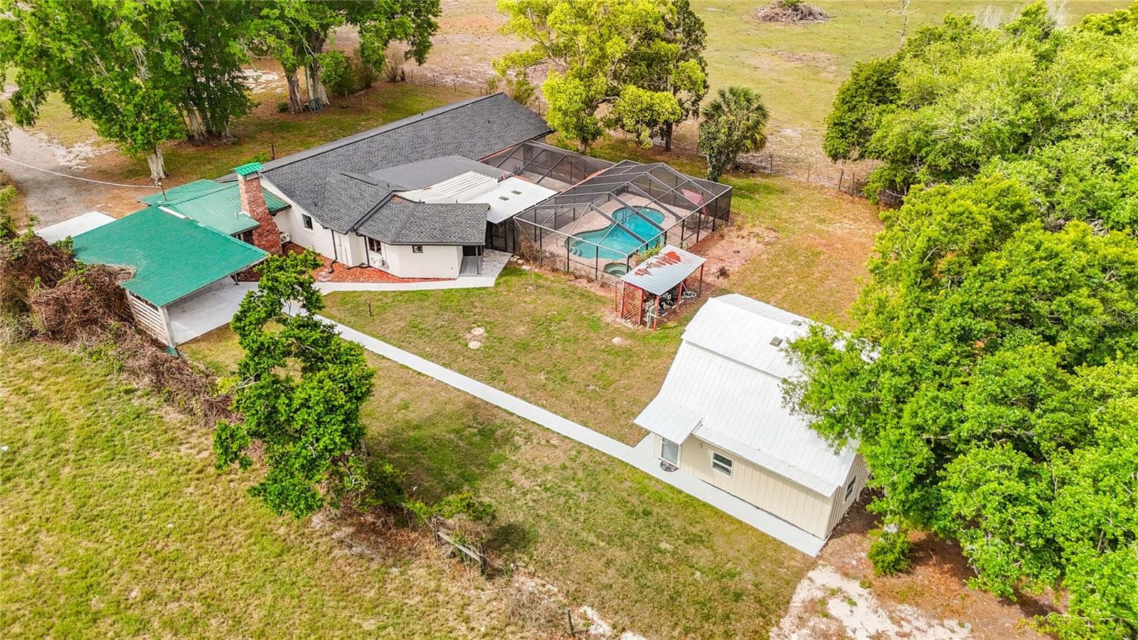 Single Family Residence at 216 CORBETT RD, LITHIA, photo 80 of 101