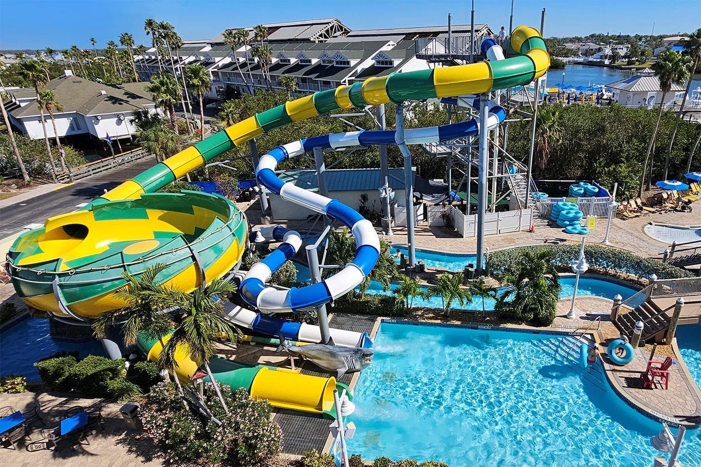 4 passes included to water park - 399 2ND ST #416, INDIAN ROCKS BEACH