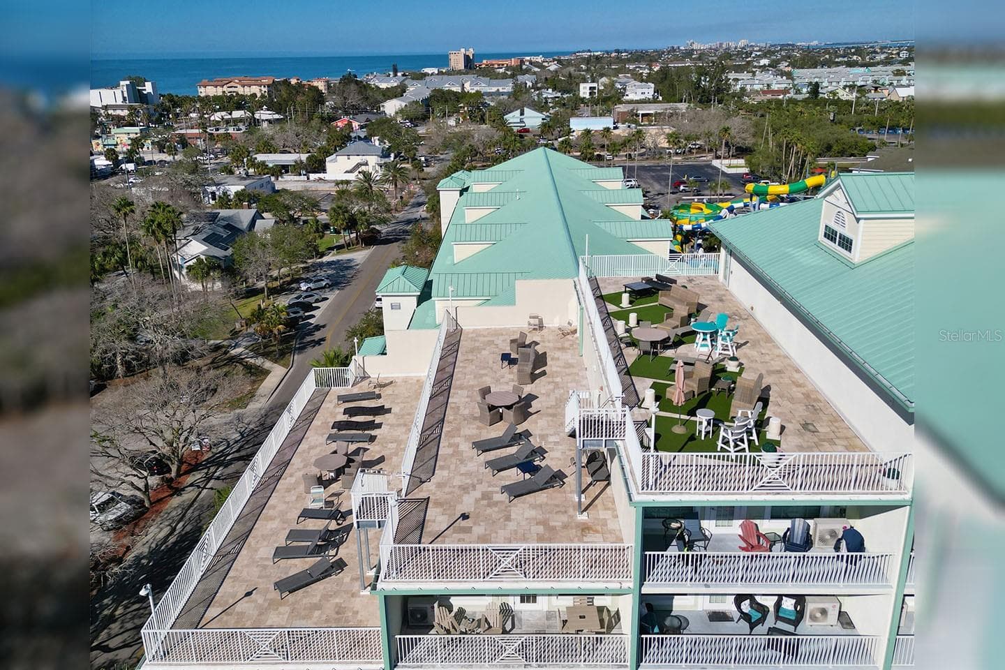 Roof top lounging - 399 2ND ST #416, INDIAN ROCKS BEACH