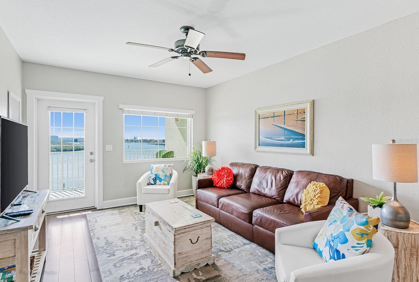 Living Area - 399 2ND ST #416, INDIAN ROCKS BEACH