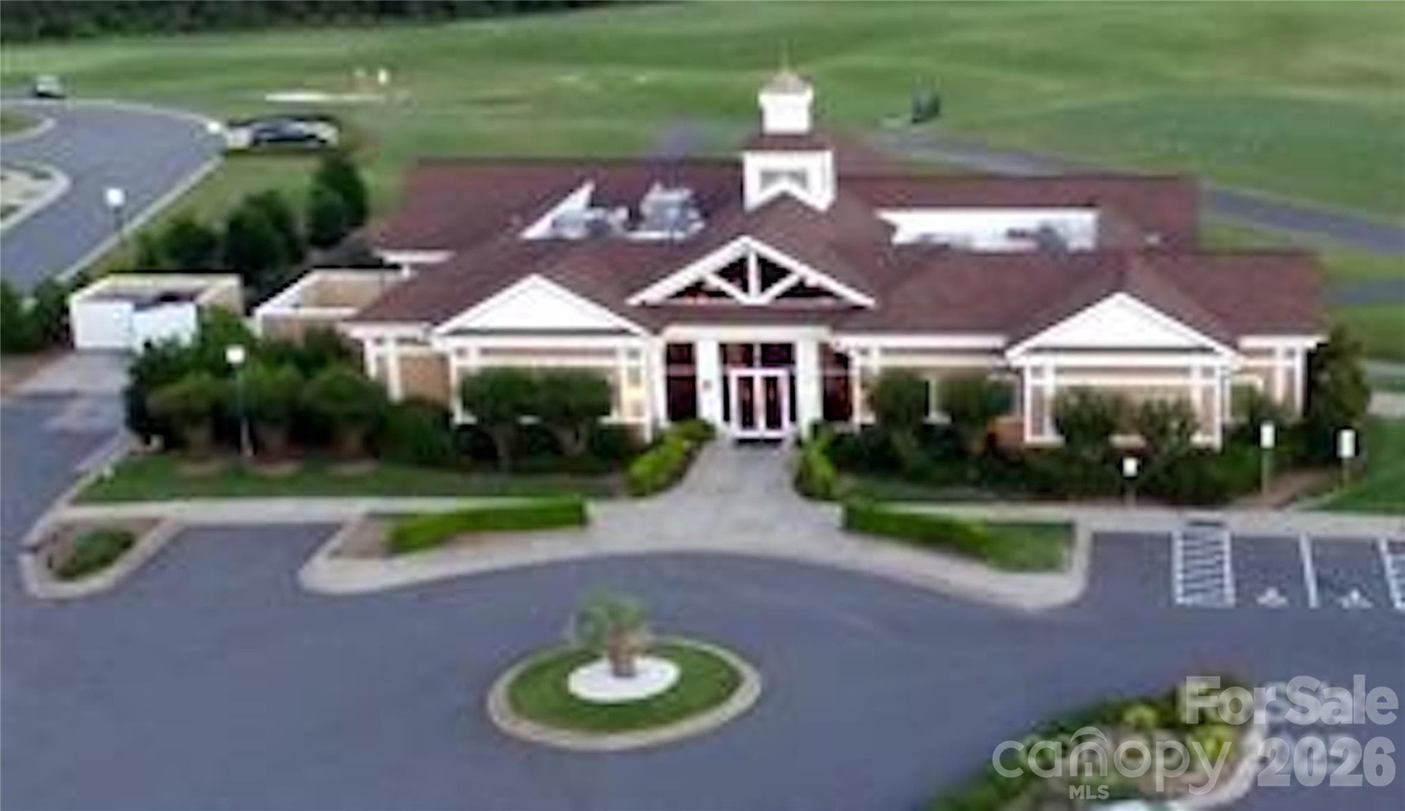 Sun City Carolina Lakes Golf Club is a public course that offers discounts to residents. The restaurant offers a great view of the golf course and is often used for community activities. - Indian Land