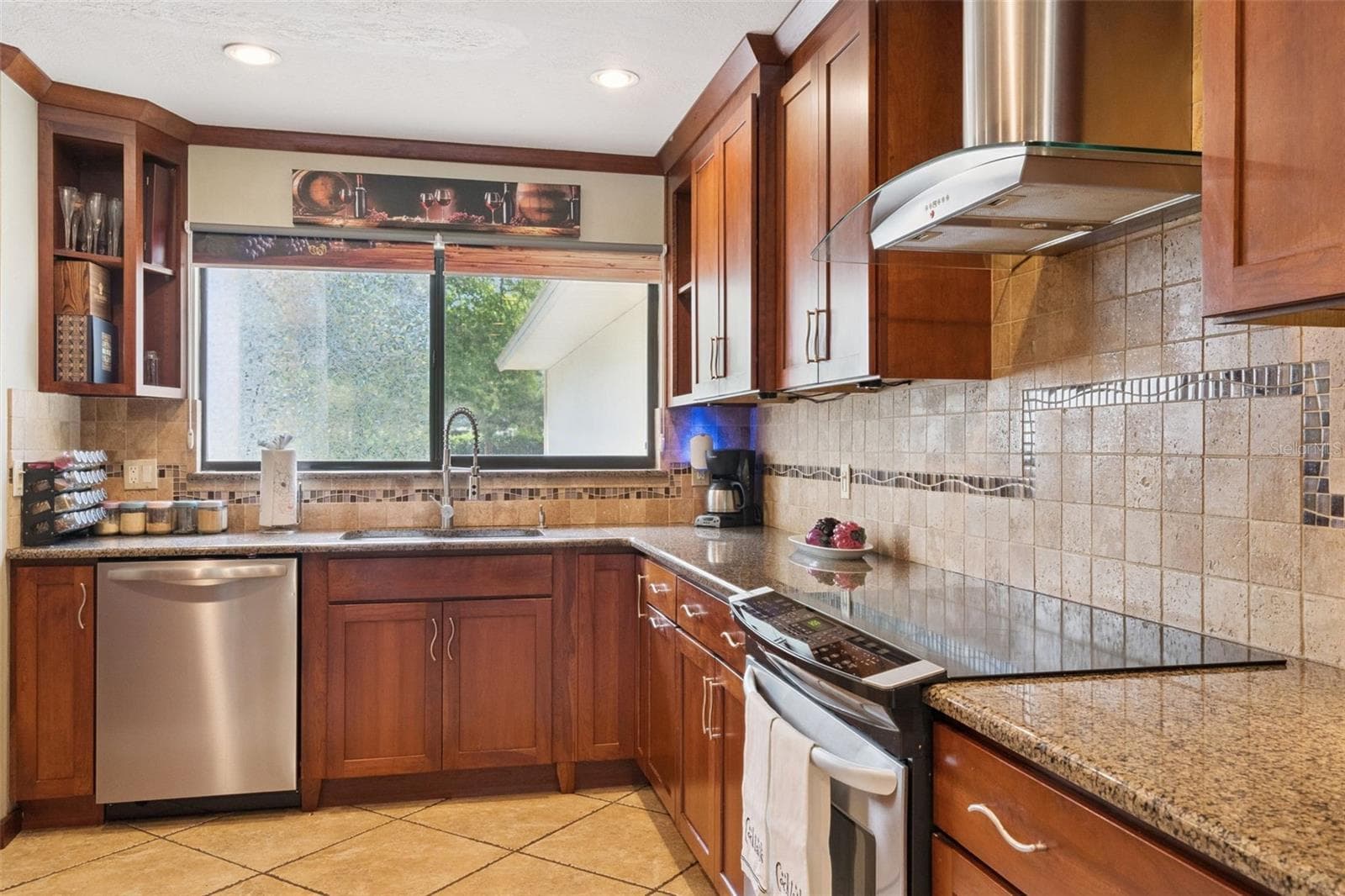 Kitchen Storage & Prep Space - 3501 HILL STREAM AVE, APOPKA