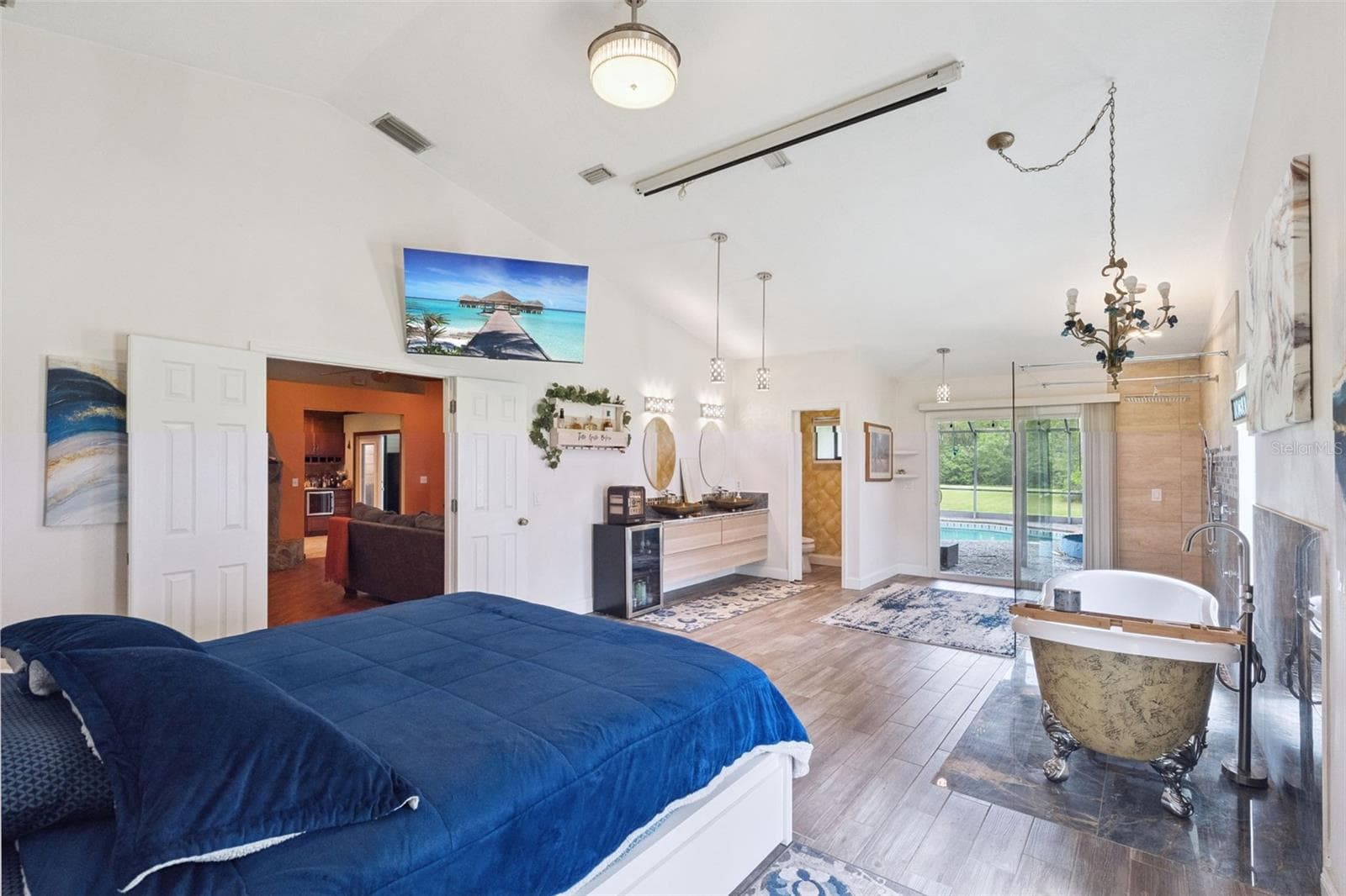 Primary Suite with Open-Concept Design - 3501 HILL STREAM AVE, APOPKA