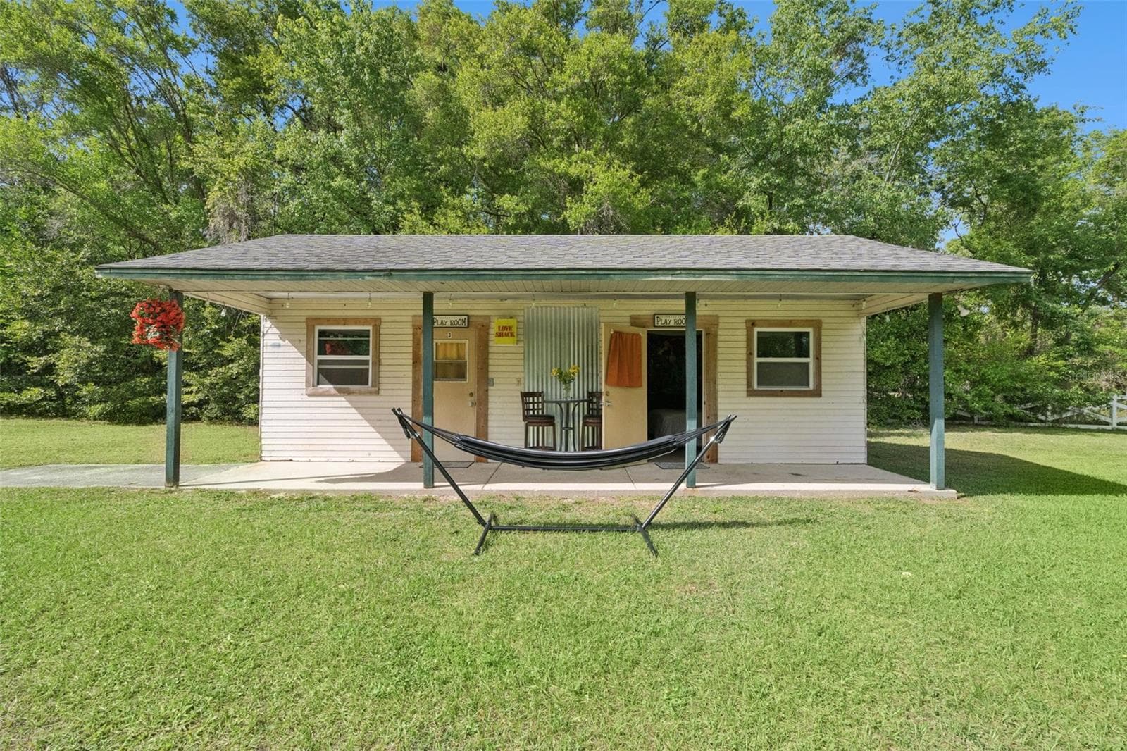 Detached Guest House Exterior - 3501 HILL STREAM AVE, APOPKA