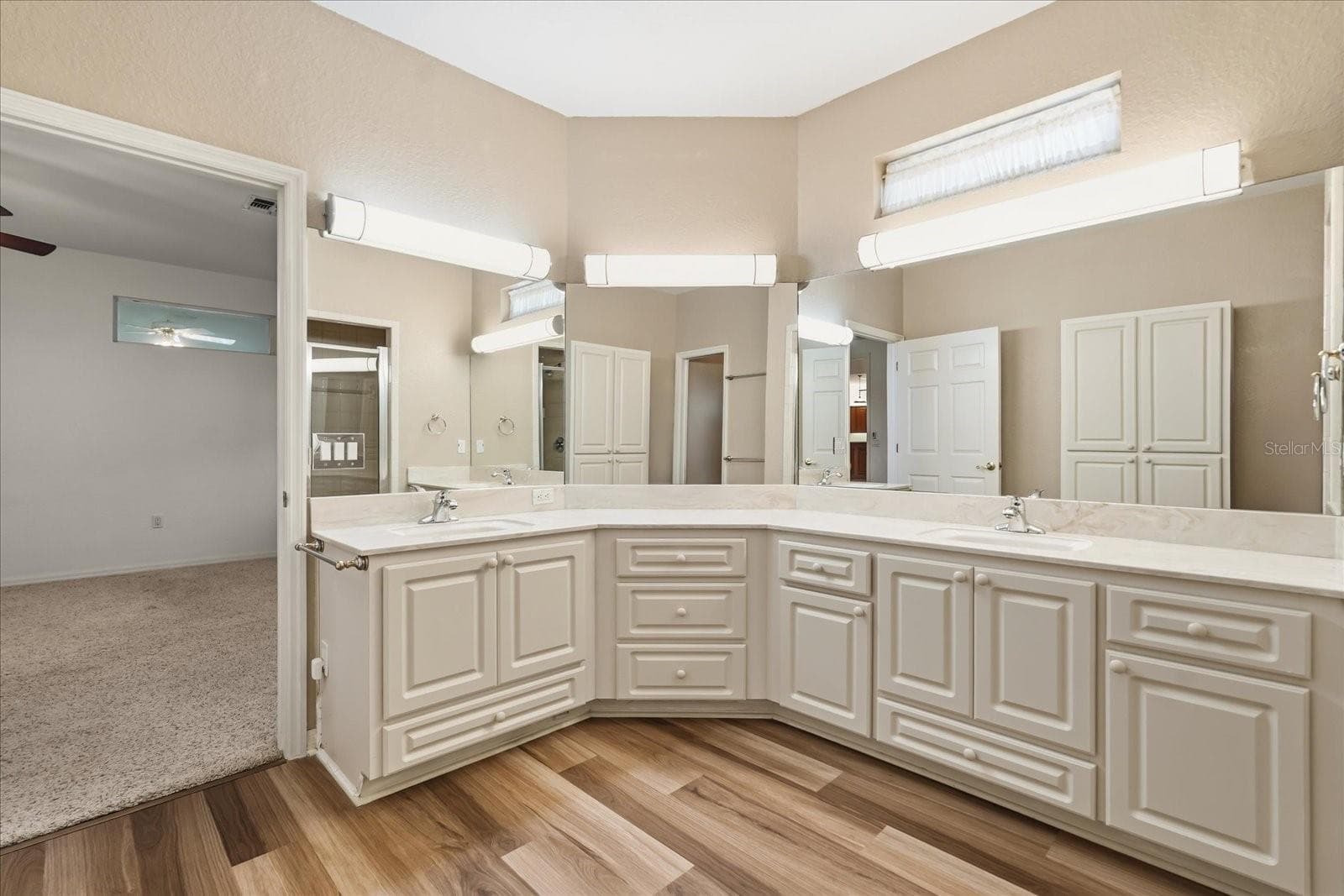 Single Family Residence at 1075 MOTORCOACH DR, POLK CITY, photo 11 of 26