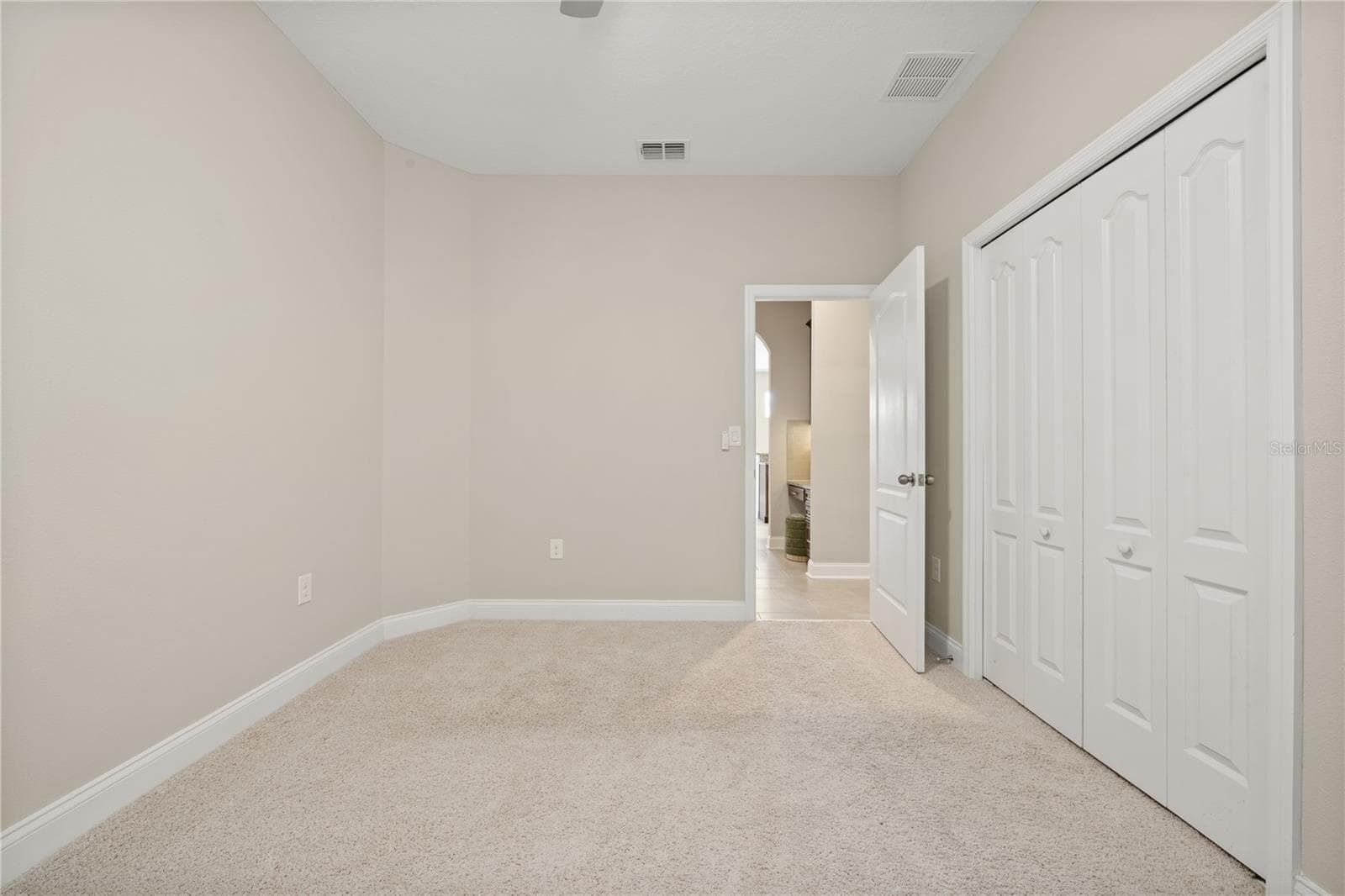 Single Family Residence at 1110 UMBRIA LN, ST CLOUD, photo 37 of 55