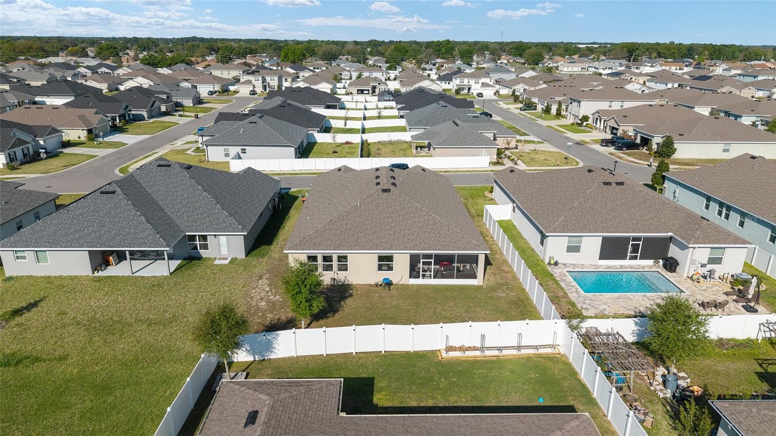 Single Family Residence at 8285 SW 58TH AVENUE, OCALA, photo 3 of 40