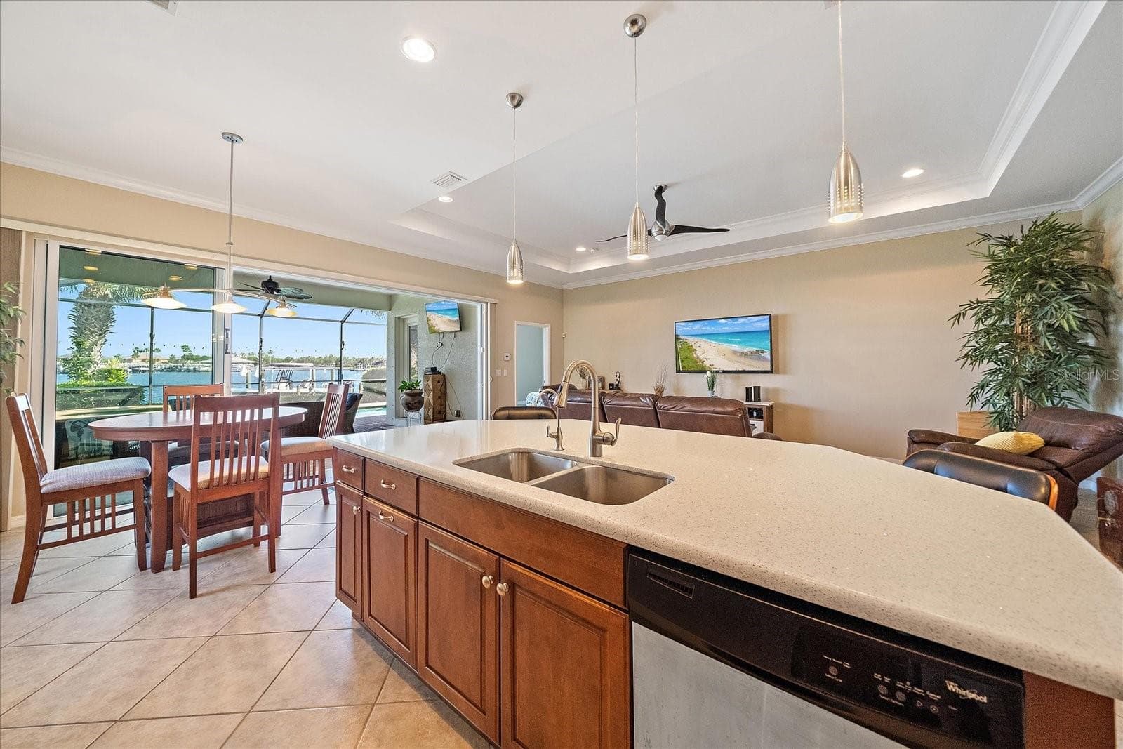Single Family Residence at 5040 LAKE OVERLOOK AVE, BRADENTON, photo 12 of 54