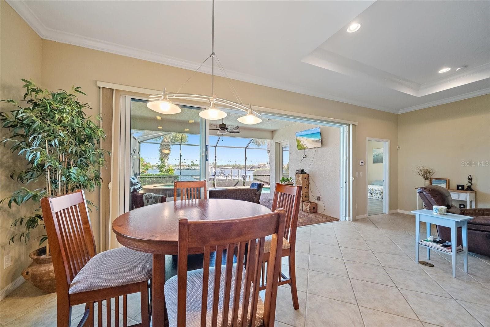 Single Family Residence at 5040 LAKE OVERLOOK AVE, BRADENTON, photo 17 of 54