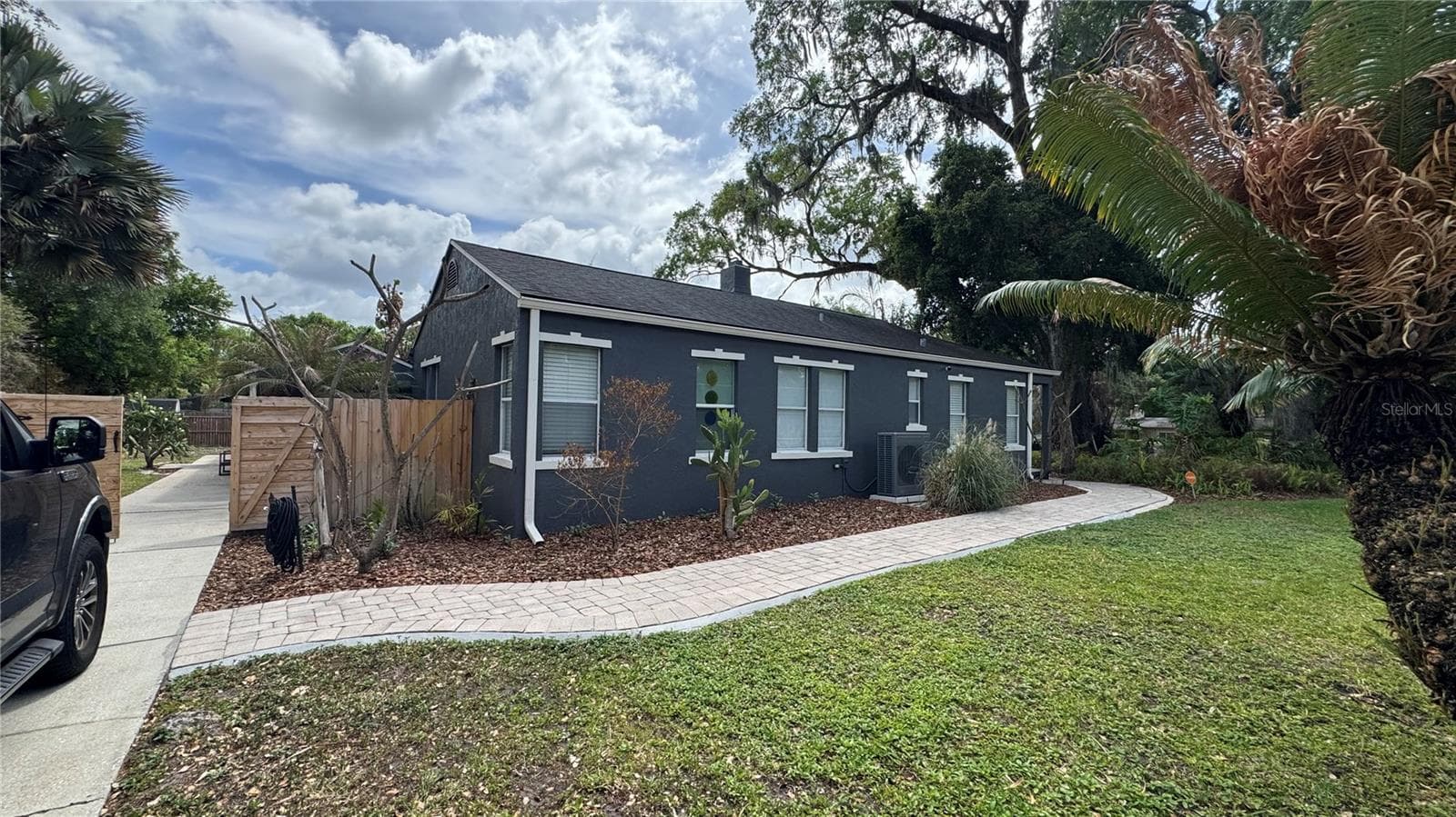 Walkway to House Front from Driveway - 795 30TH ST, ORLANDO