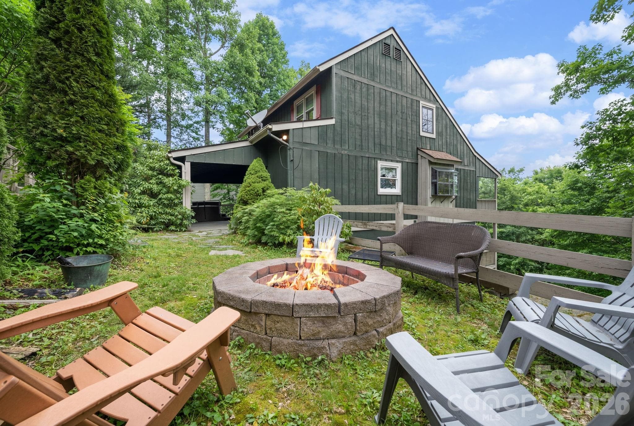Single Family Residence at 173 Chipmunk Lane, Blowing Rock, photo 2 of 44