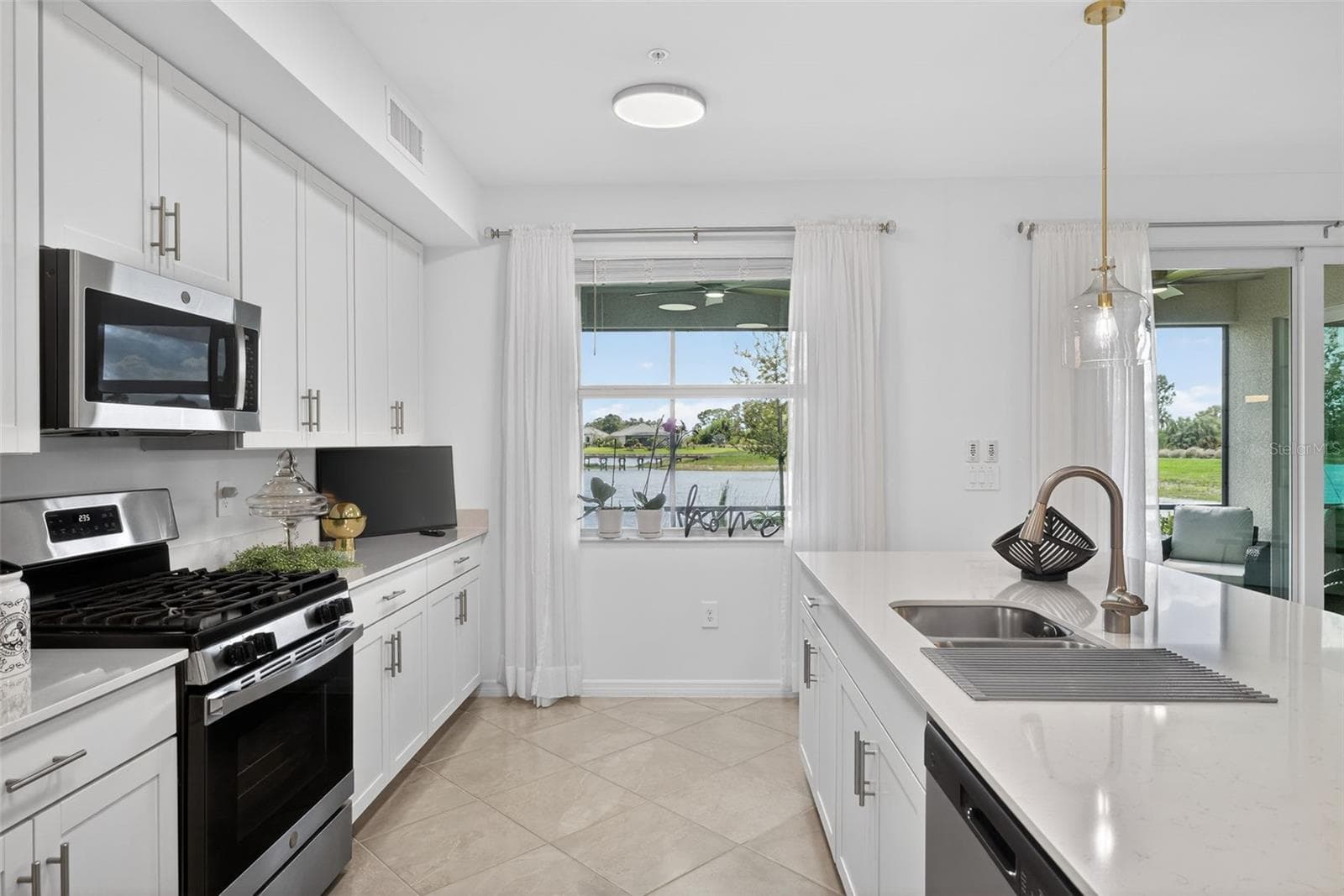 Condominium at 43250 WATER BIRD WAY #5911, PUNTA GORDA, photo 11 of 56