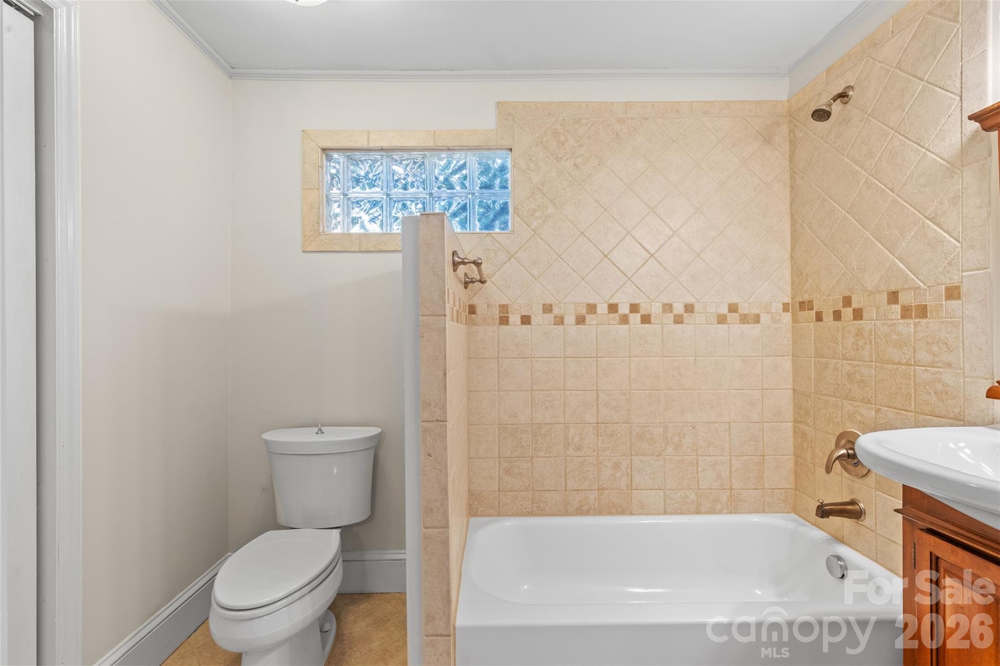 Primary Down Bathroom - Charlotte
