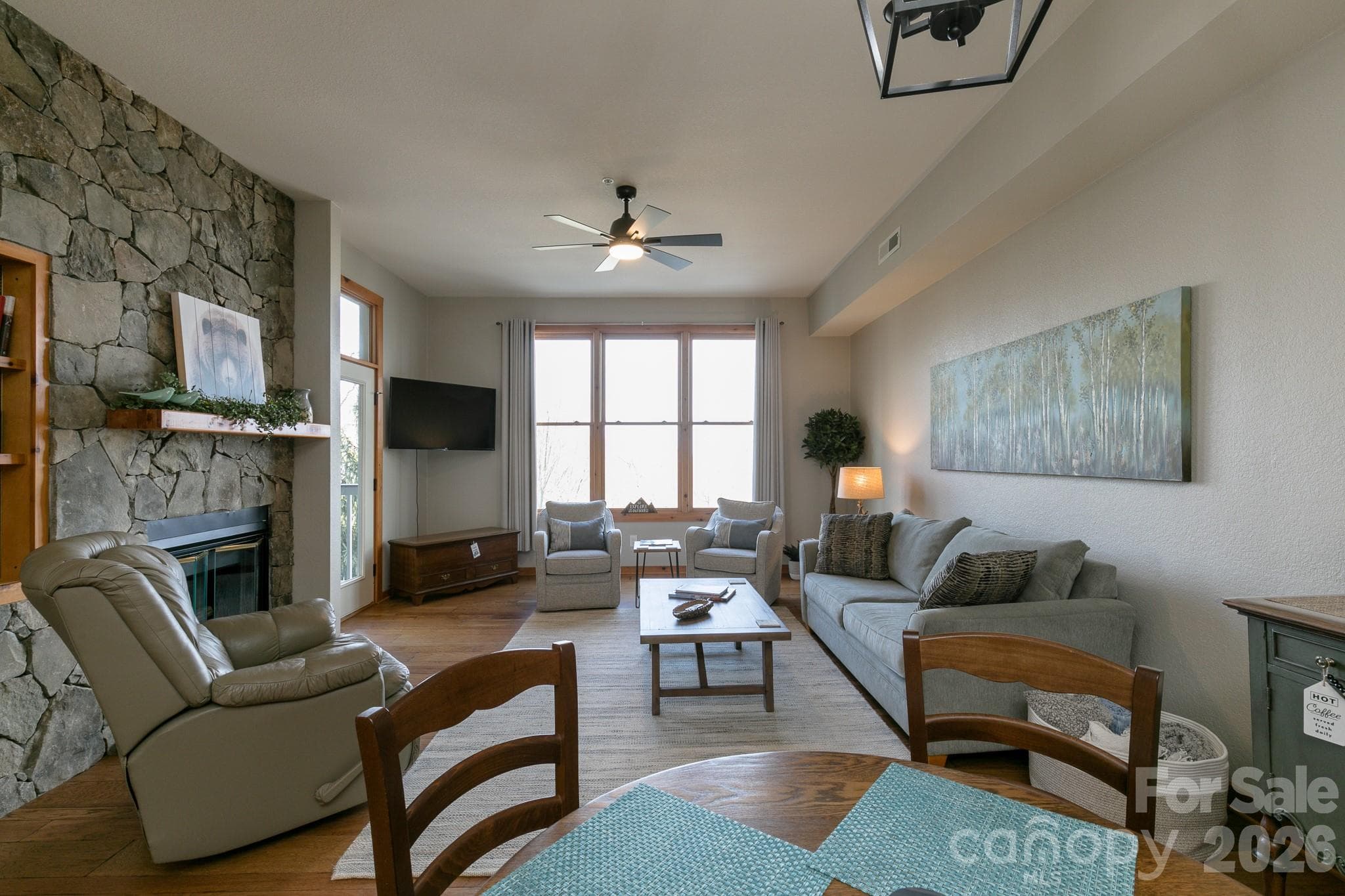 Condominium at Burnsville, photo 4 of 42