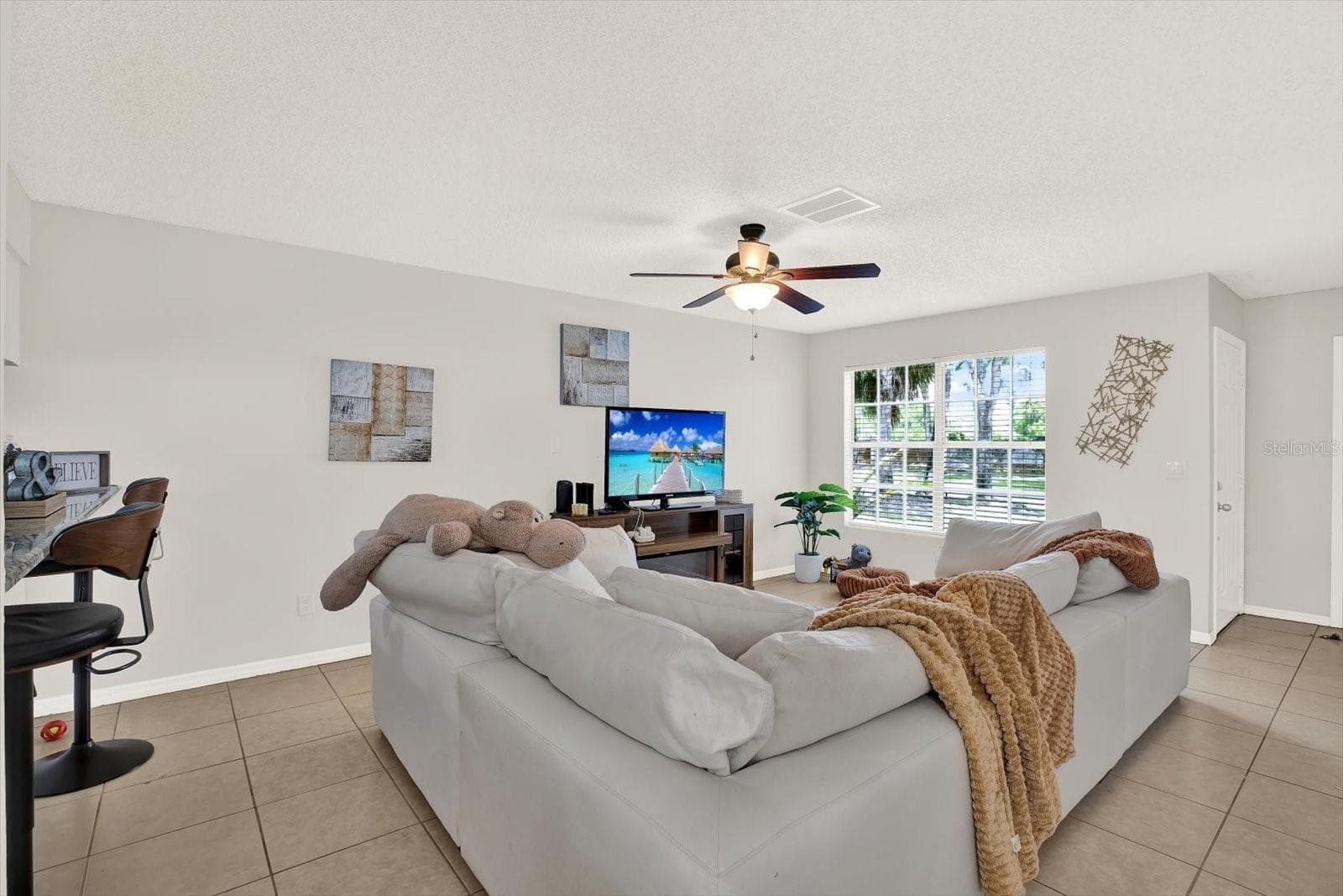 Townhouse at 5844 RED CEDAR LN, TAMPA, photo 4 of 26