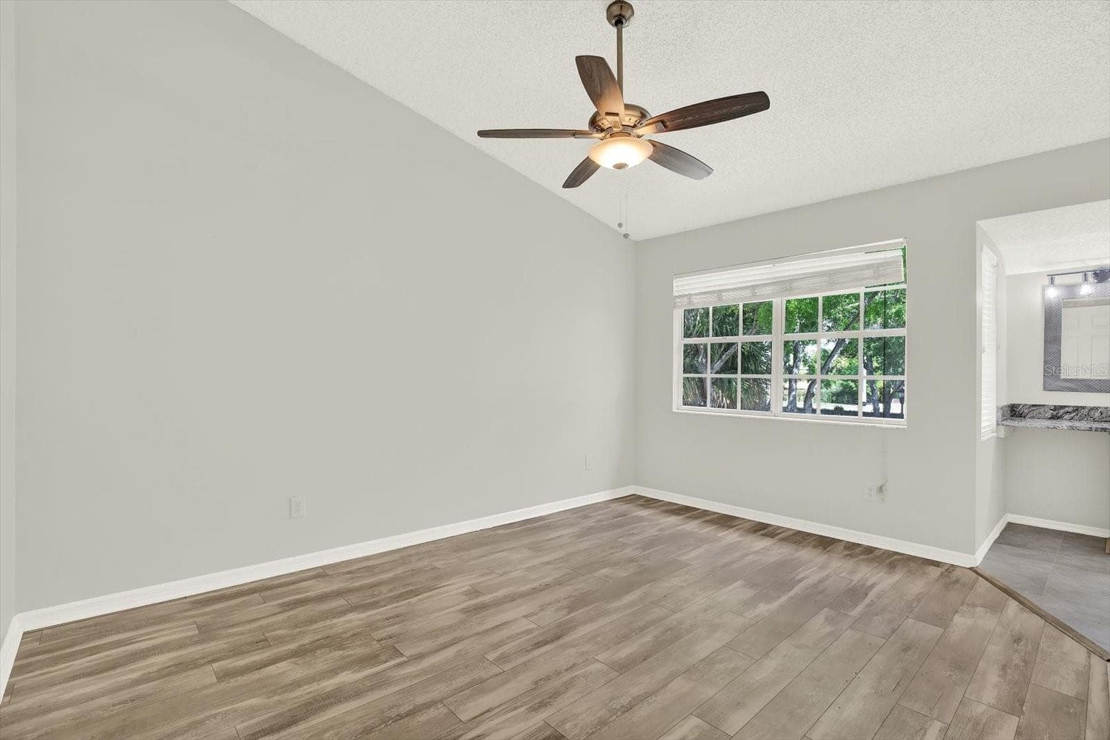 Townhouse at 5844 RED CEDAR LN, TAMPA, photo 10 of 26