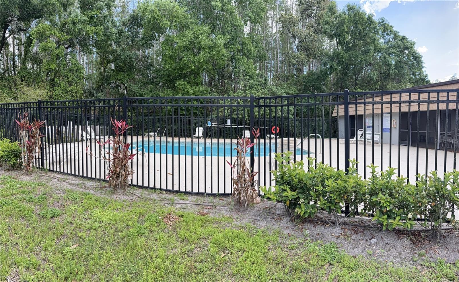 Townhouse at 5844 RED CEDAR LN, TAMPA, photo 24 of 26