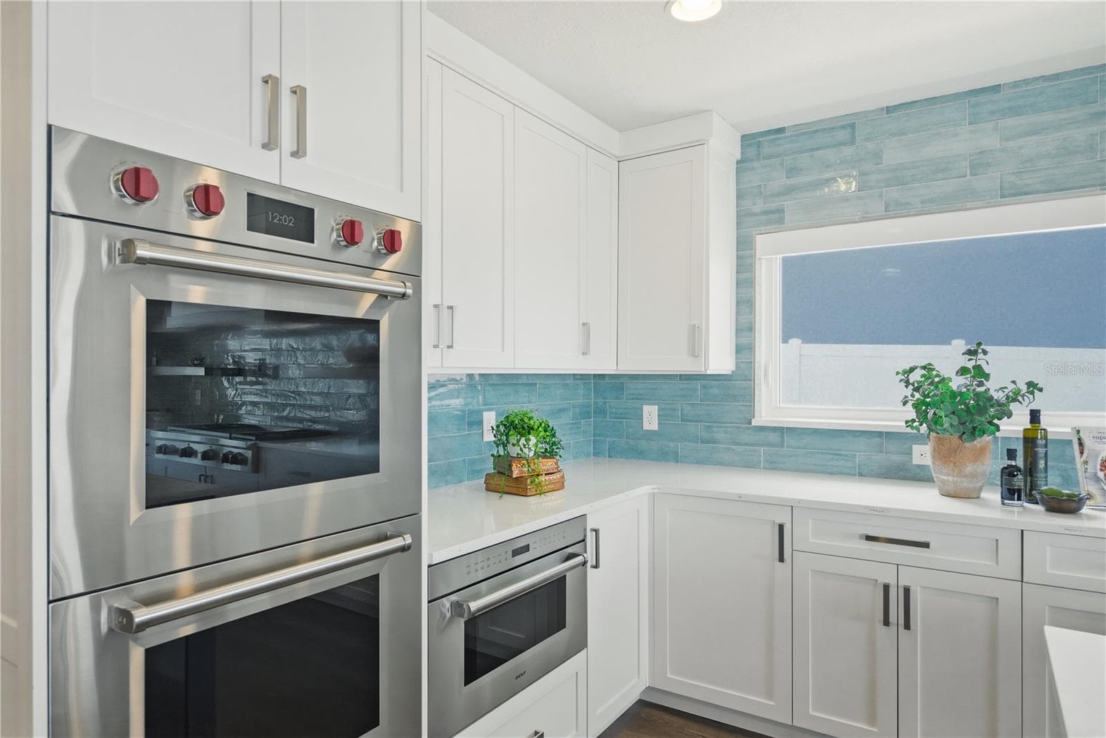 Kitchen - 915 BAYSHORE DR, TARPON SPRINGS