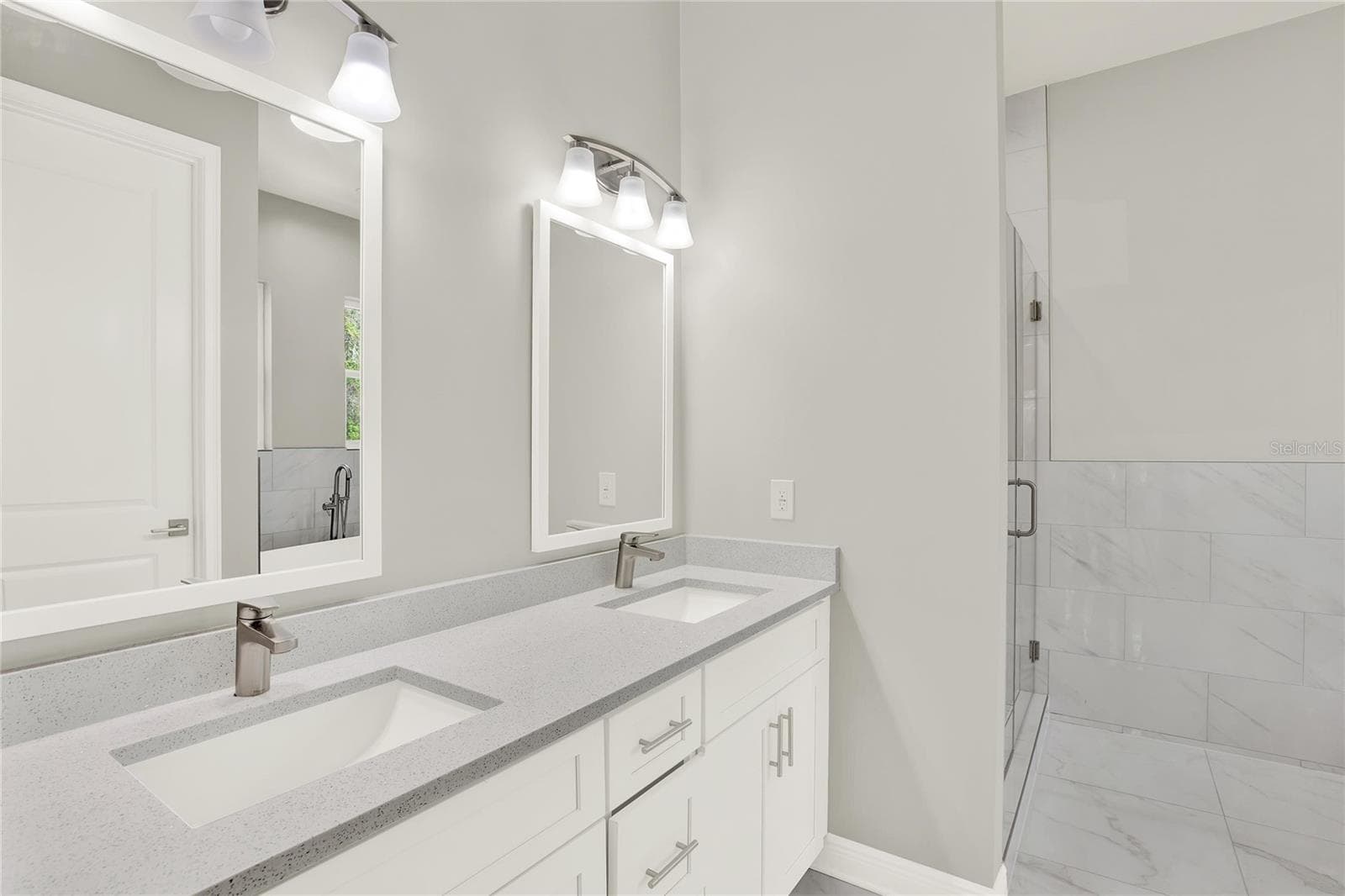 Townhouse at 3847 SEENA MANOR CT, TAMPA, photo 34 of 46
