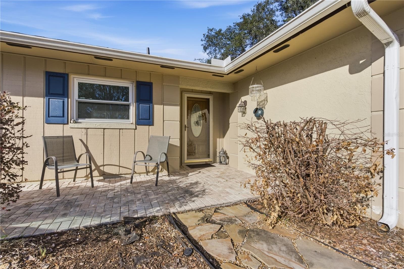 Single Family Residence at 308 ELLEN WAY, BRANDON, photo 6 of 42