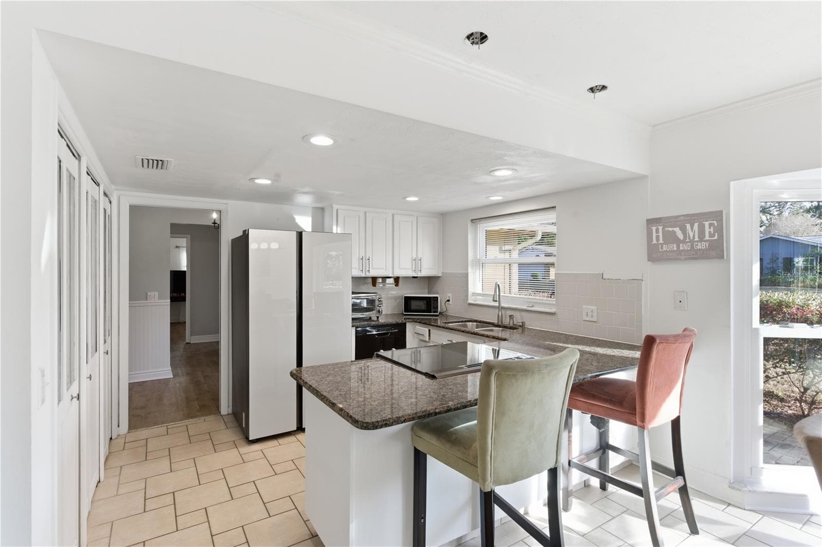 Single Family Residence at 308 ELLEN WAY, BRANDON, photo 19 of 42