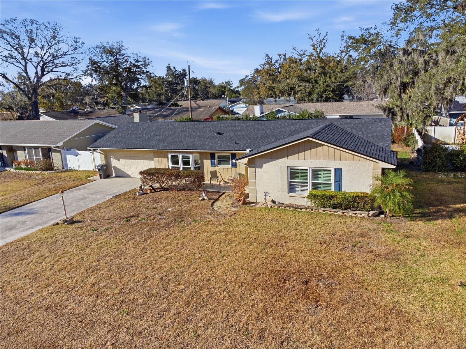 Single Family Residence at 308 ELLEN WAY, BRANDON, photo 38 of 42