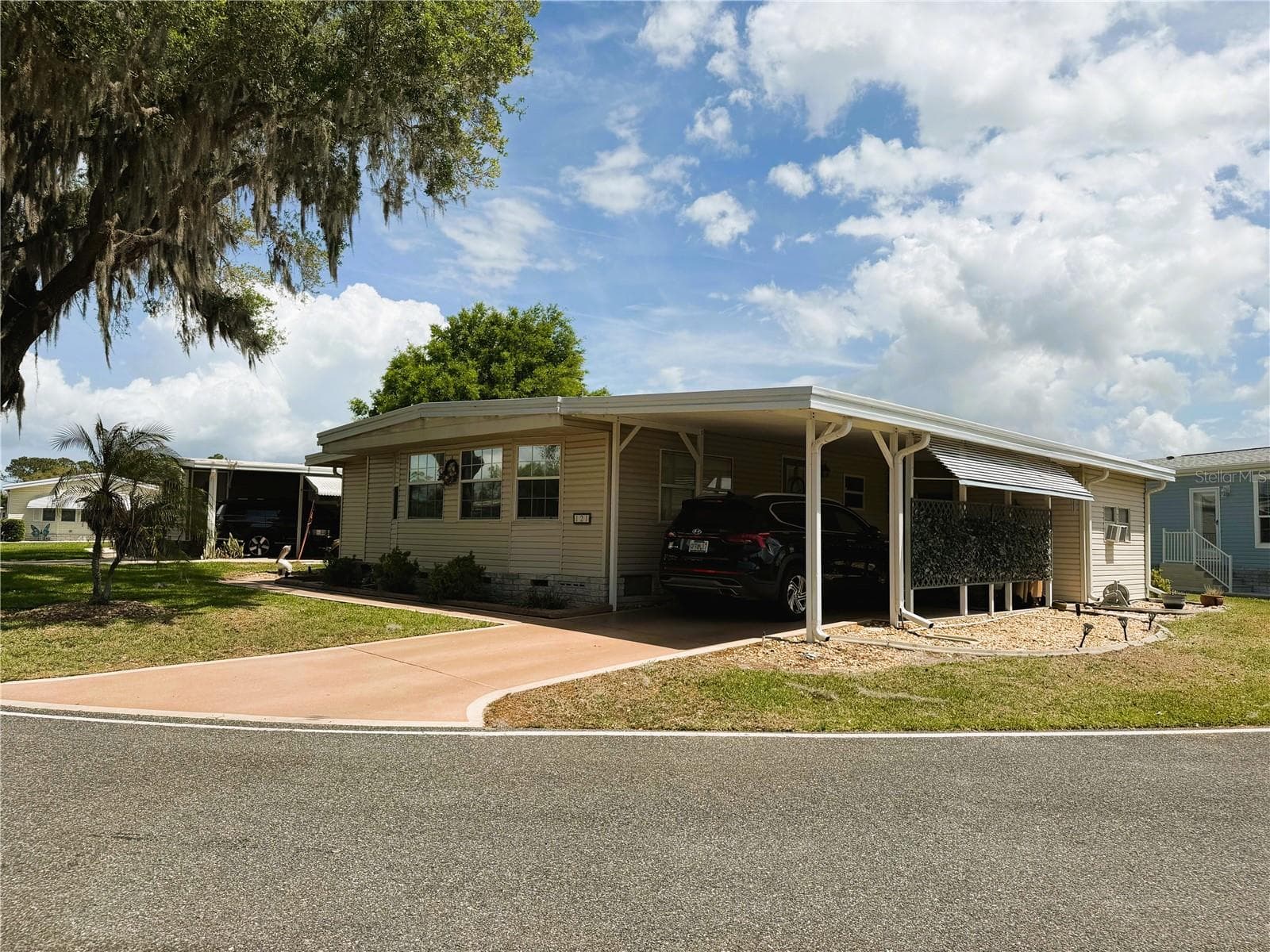 Mobile Home at 121 AZALEA TRL, LEESBURG, photo 2 of 44