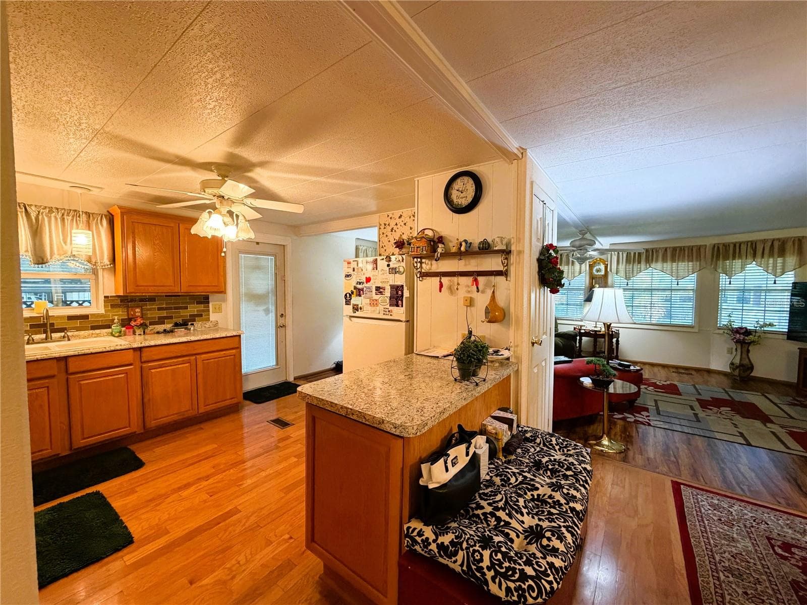 Mobile Home at 121 AZALEA TRL, LEESBURG, photo 11 of 44
