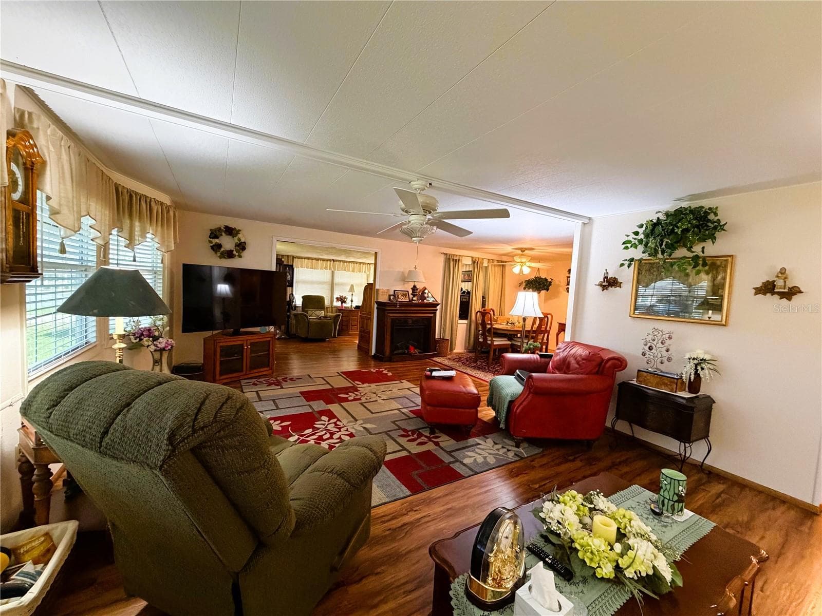 Mobile Home at 121 AZALEA TRL, LEESBURG, photo 16 of 44