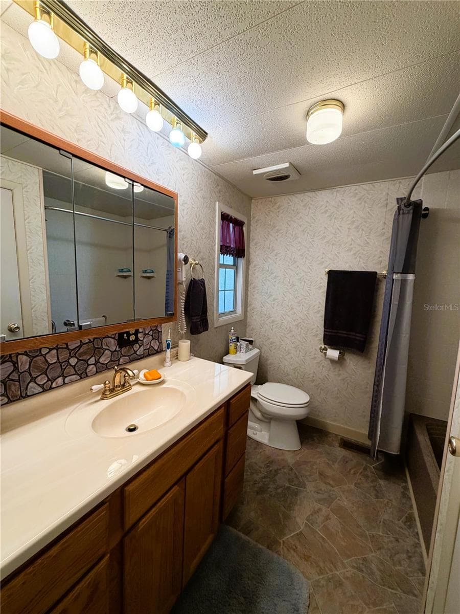 Mobile Home at 121 AZALEA TRL, LEESBURG, photo 32 of 44
