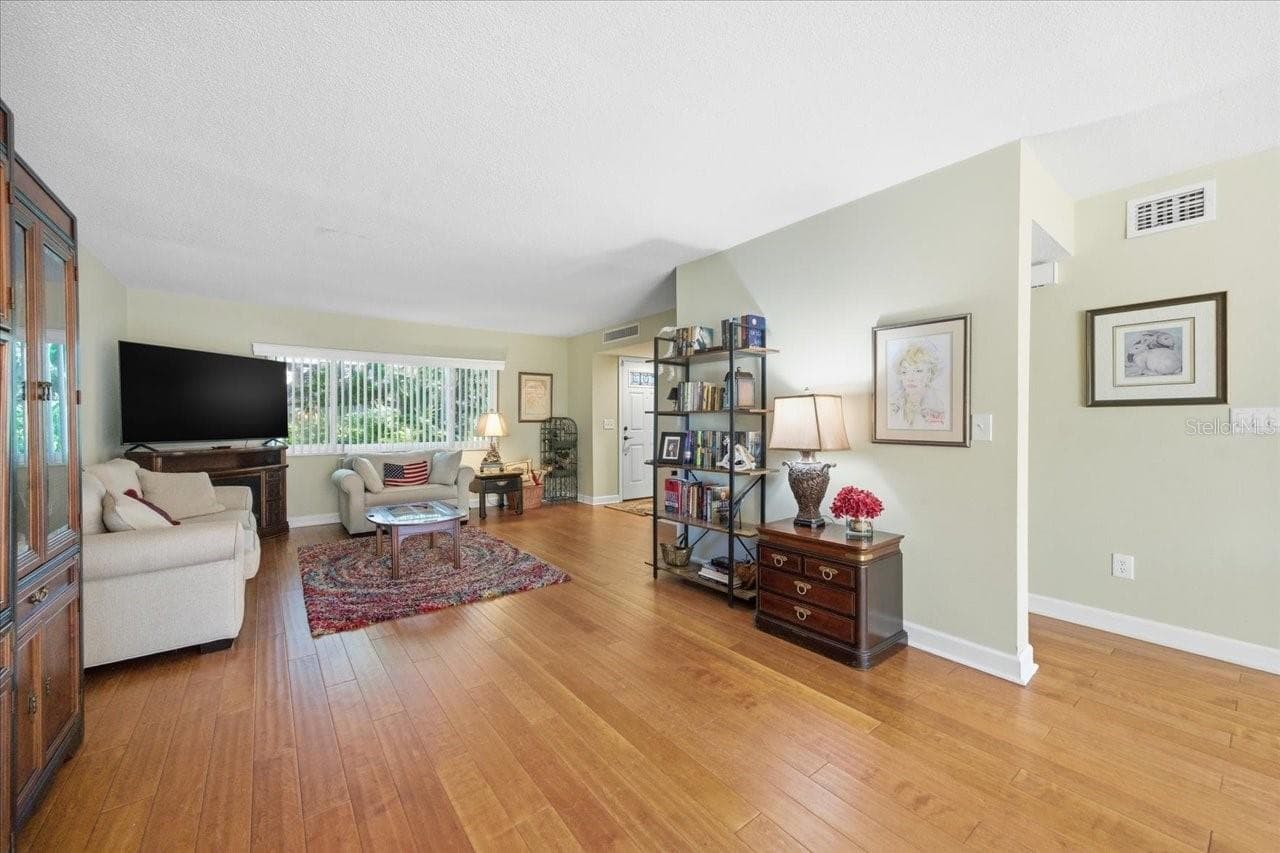 Condominium at 10603 CARROLLBROOK WAY #10603, TAMPA, photo 12 of 38