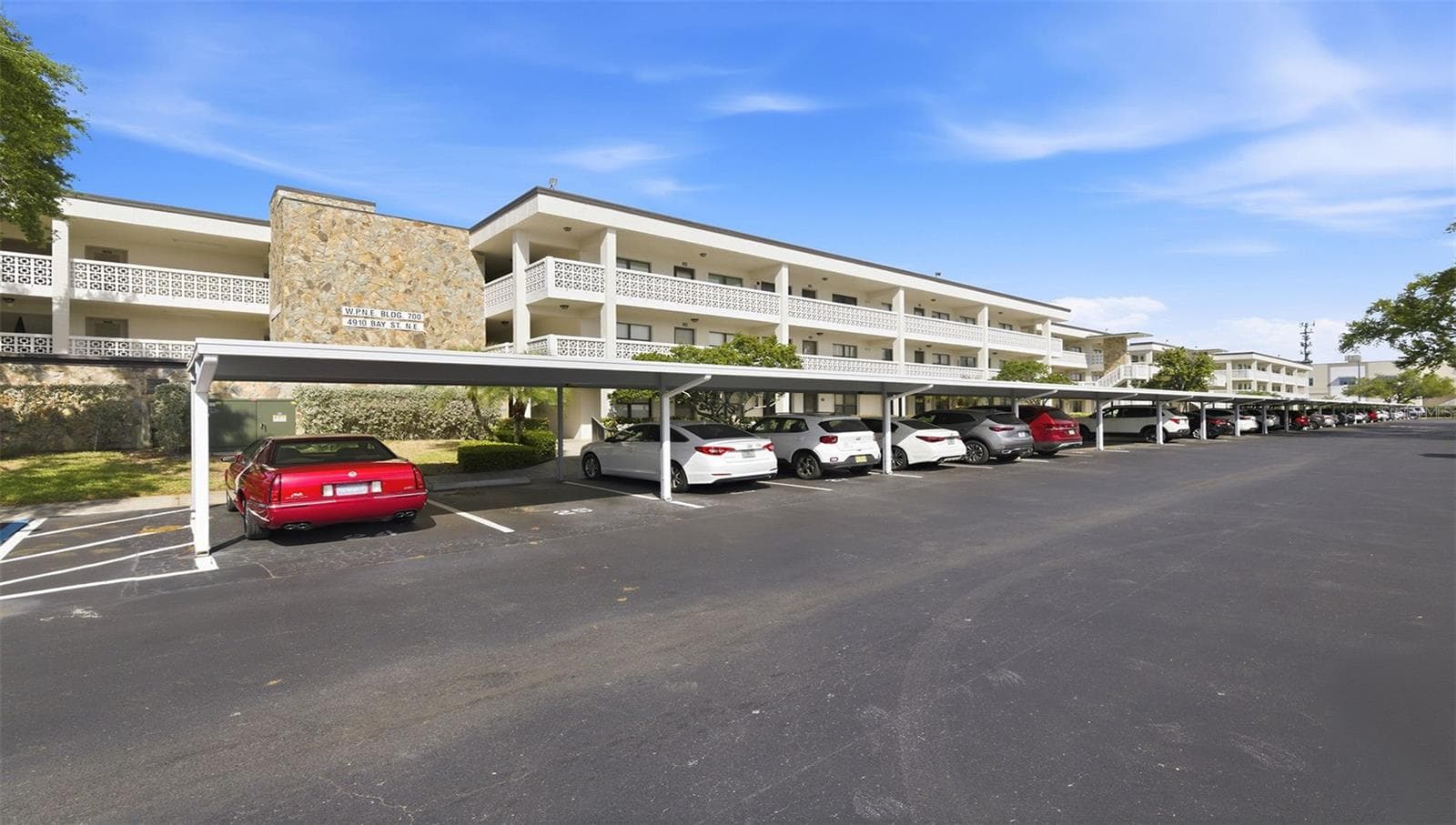 4910 BAY ST NE #310