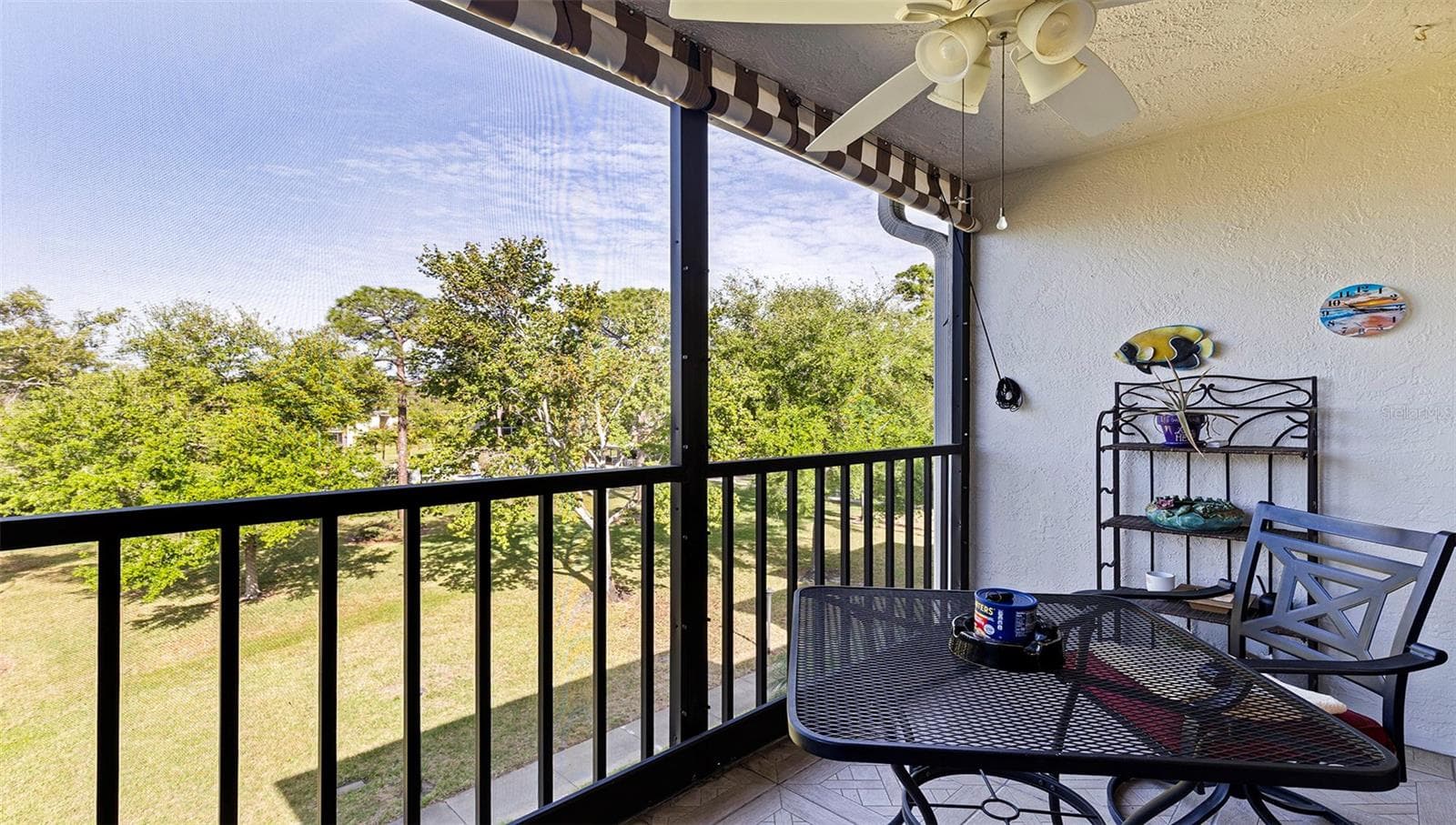 Condominium at 4910 BAY ST NE #310, ST PETERSBURG, photo 24 of 30