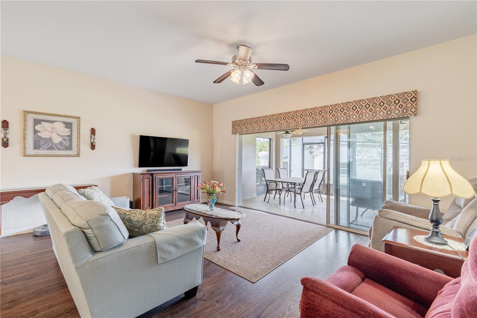 Single Family Residence at 27118 ROANOKE DR, LEESBURG, photo 11 of 38